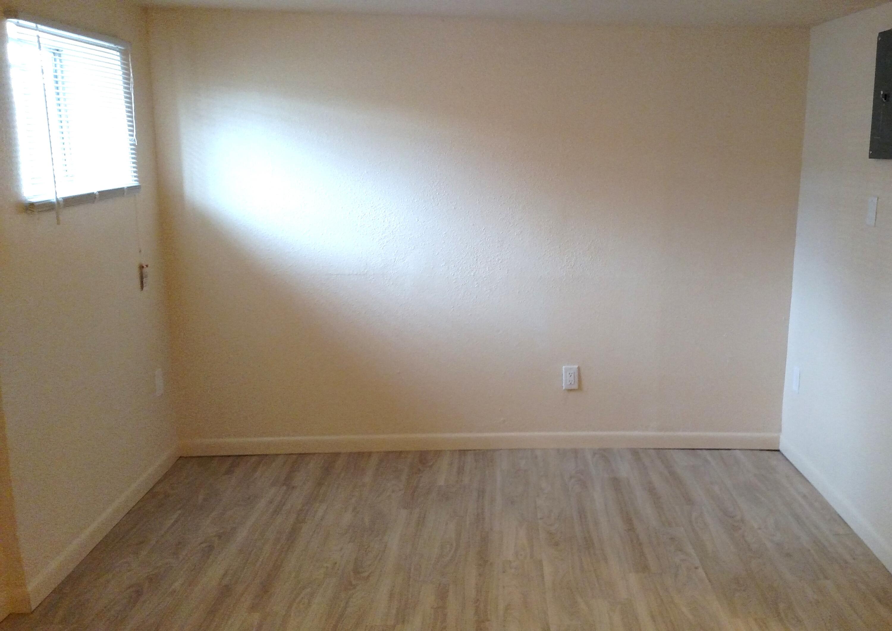 300 TULANE Drive SE