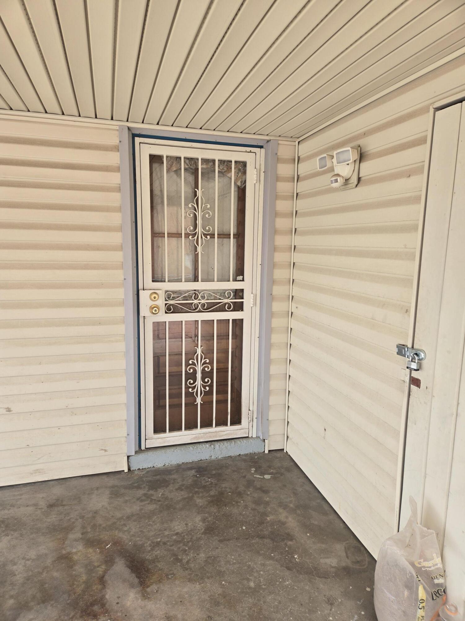 2720 DAKOTA Street NE