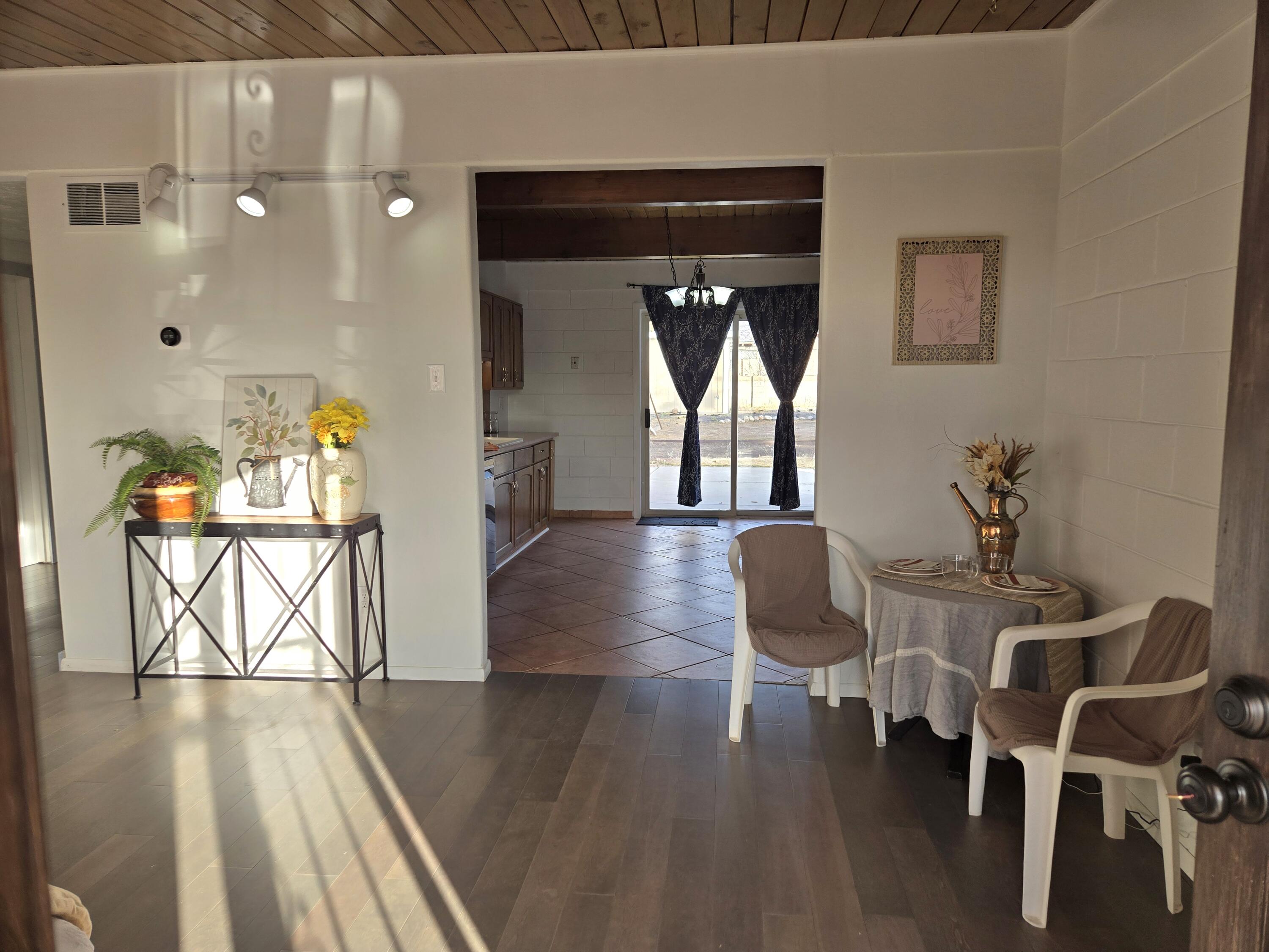 2720 DAKOTA Street NE