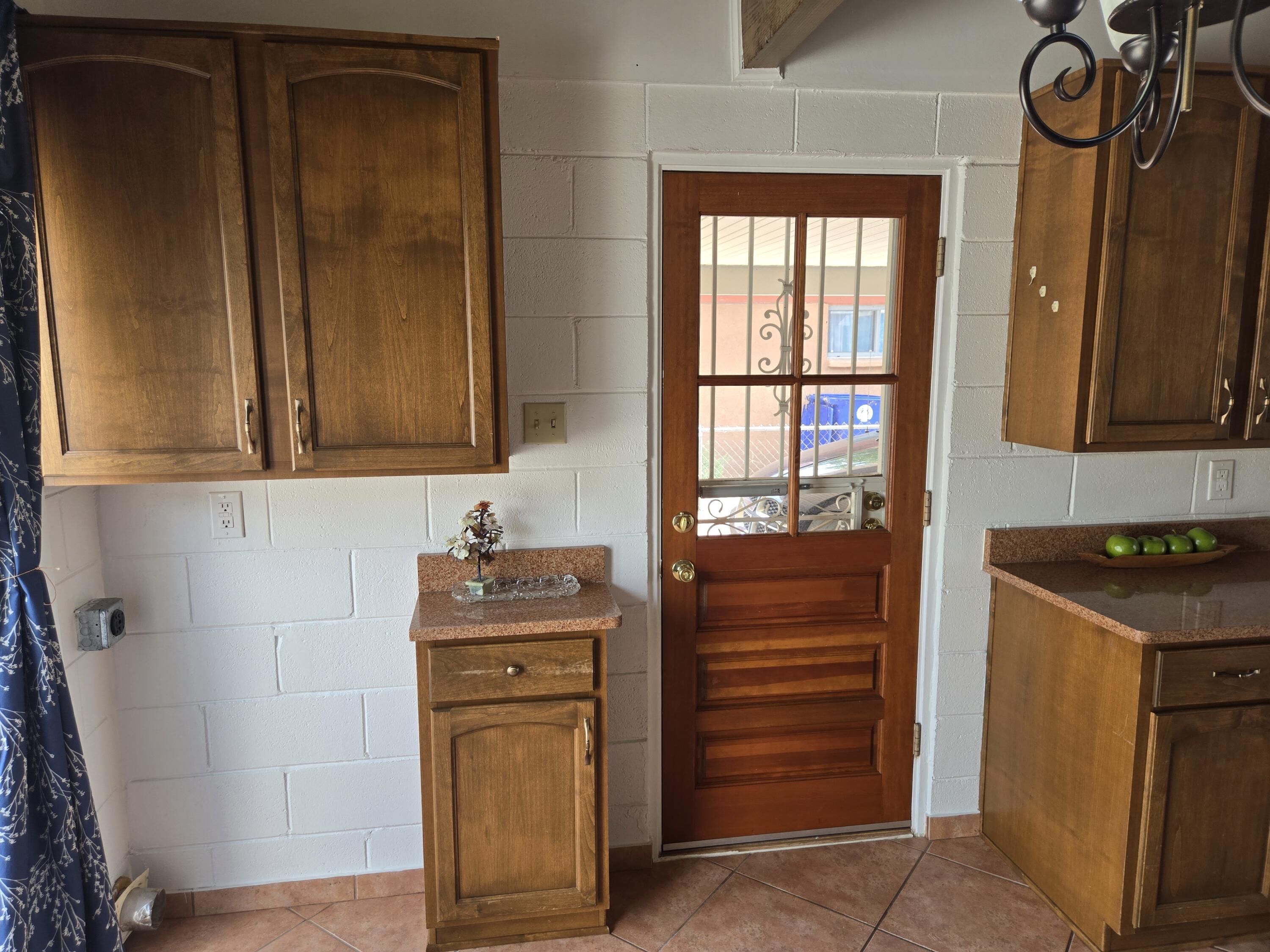 2720 DAKOTA Street NE