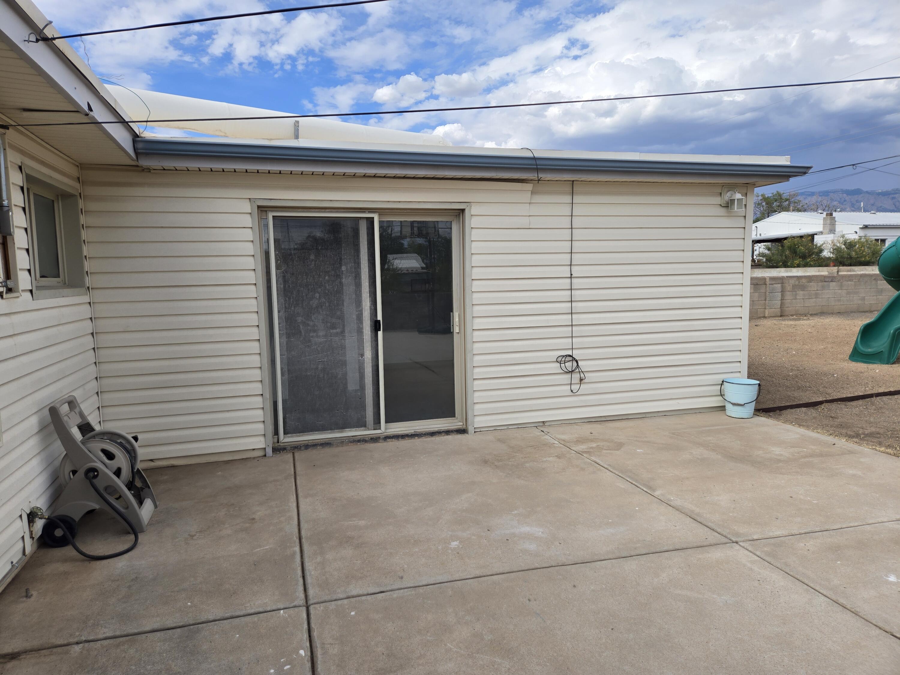 2720 DAKOTA Street NE