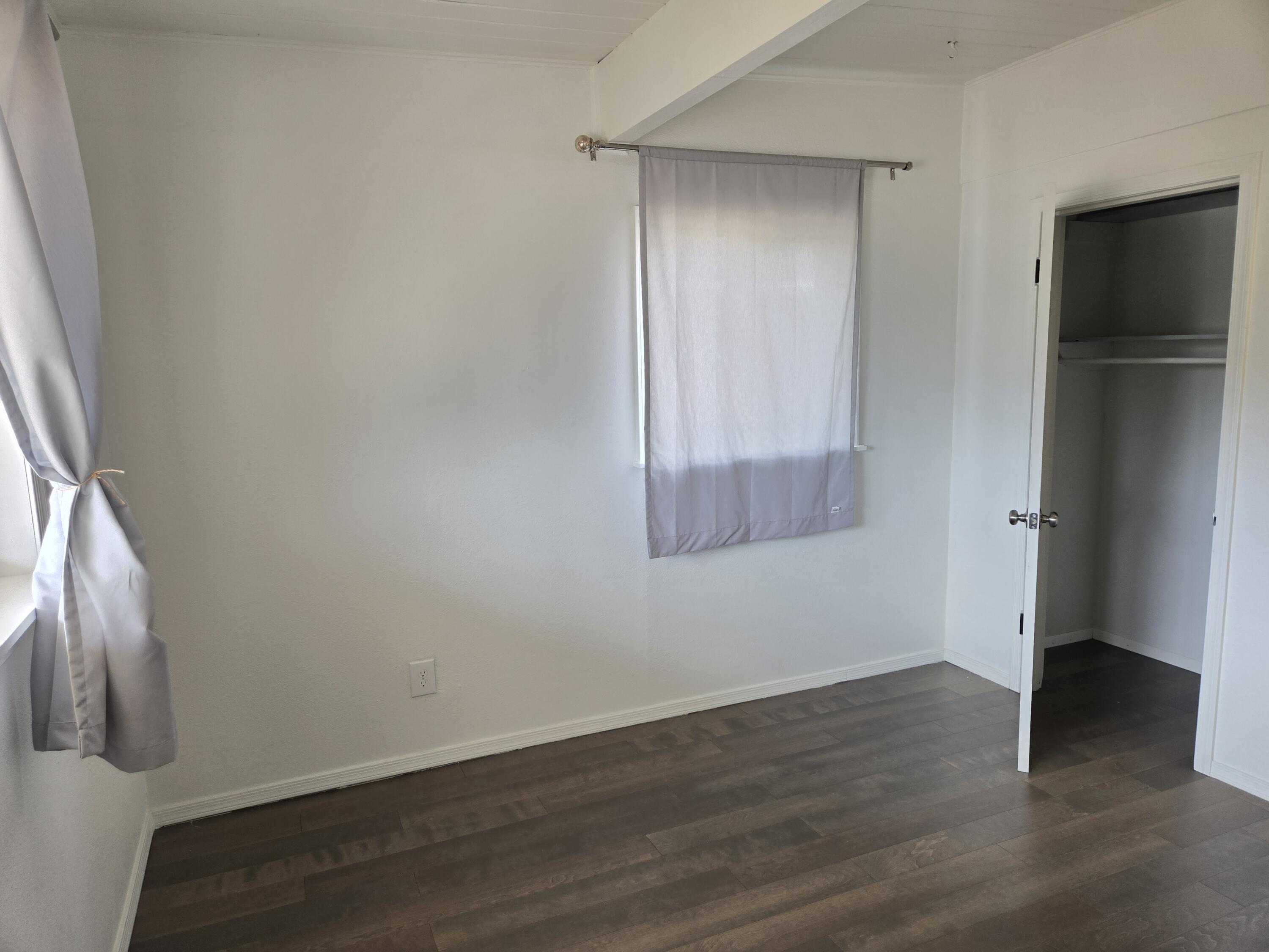 2720 DAKOTA Street NE