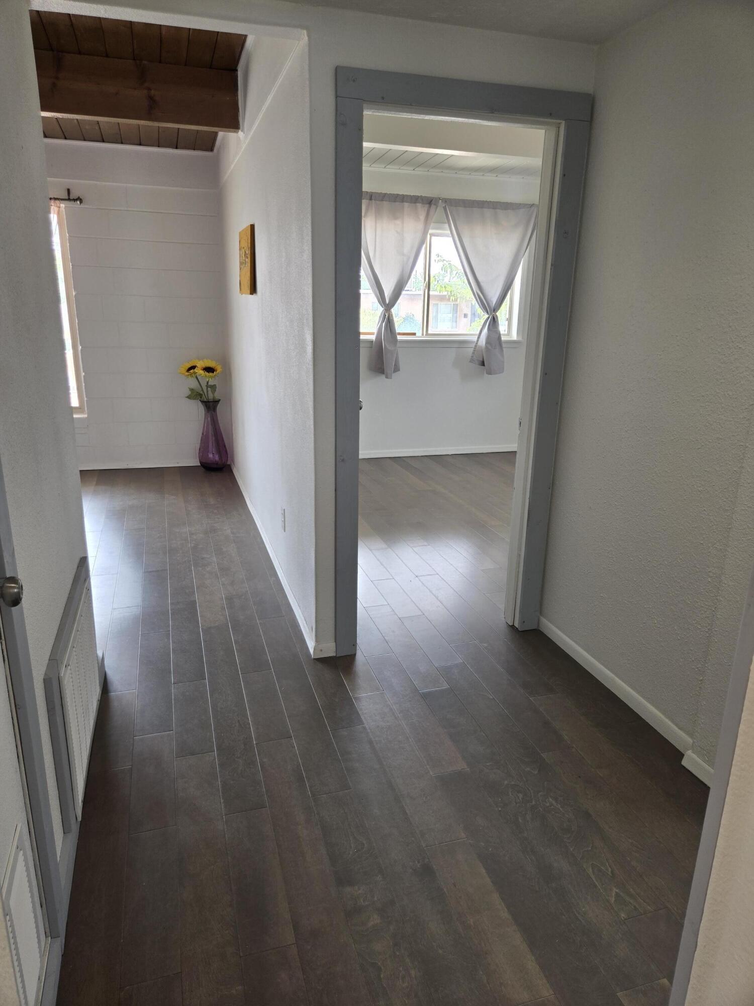 2720 DAKOTA Street NE