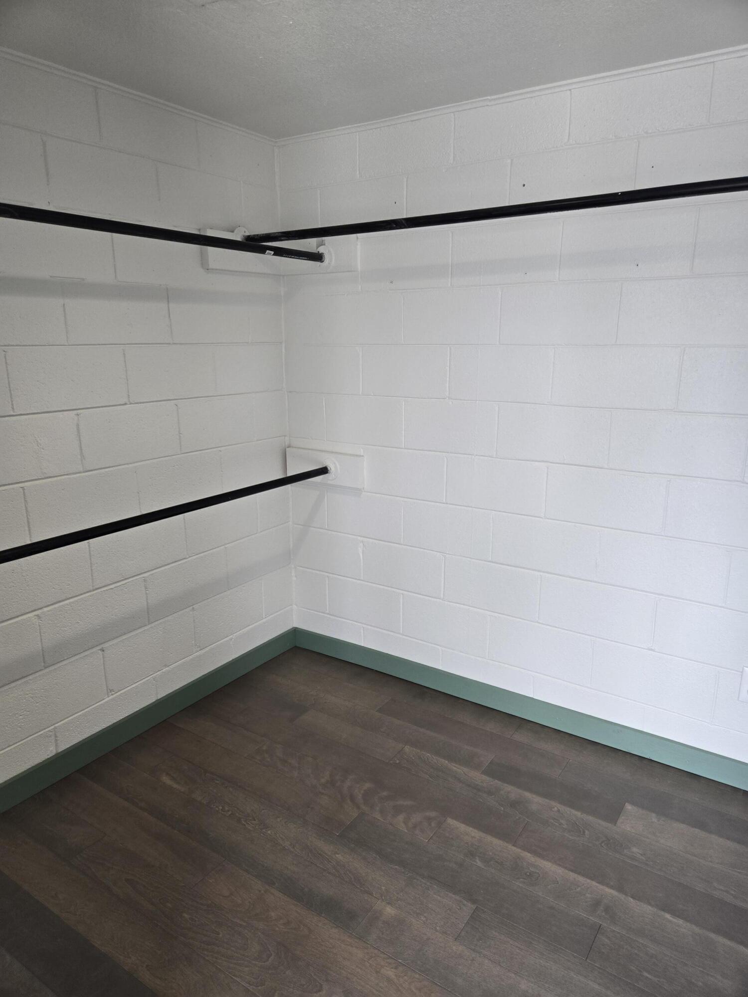 2720 DAKOTA Street NE