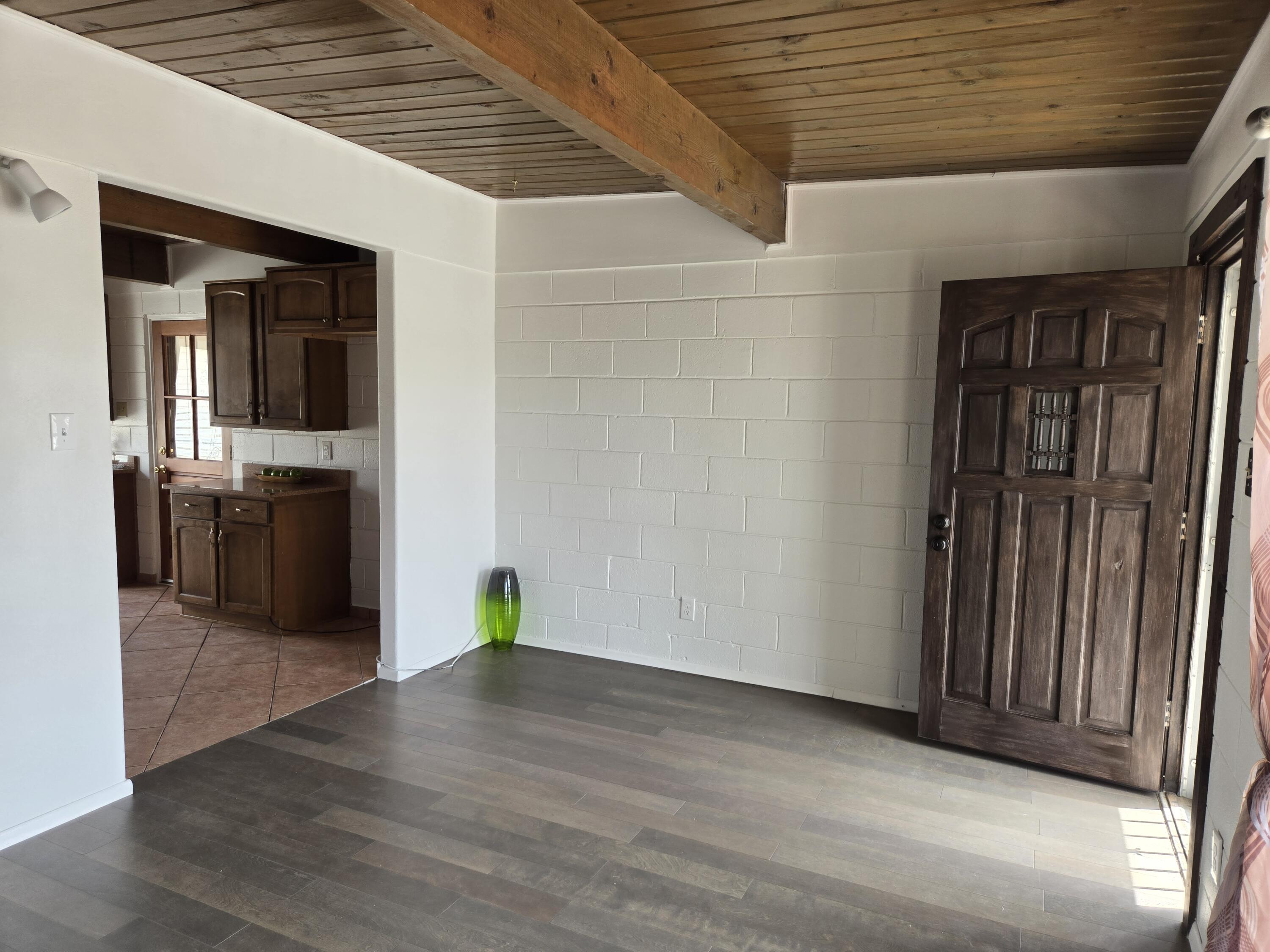 2720 DAKOTA Street NE