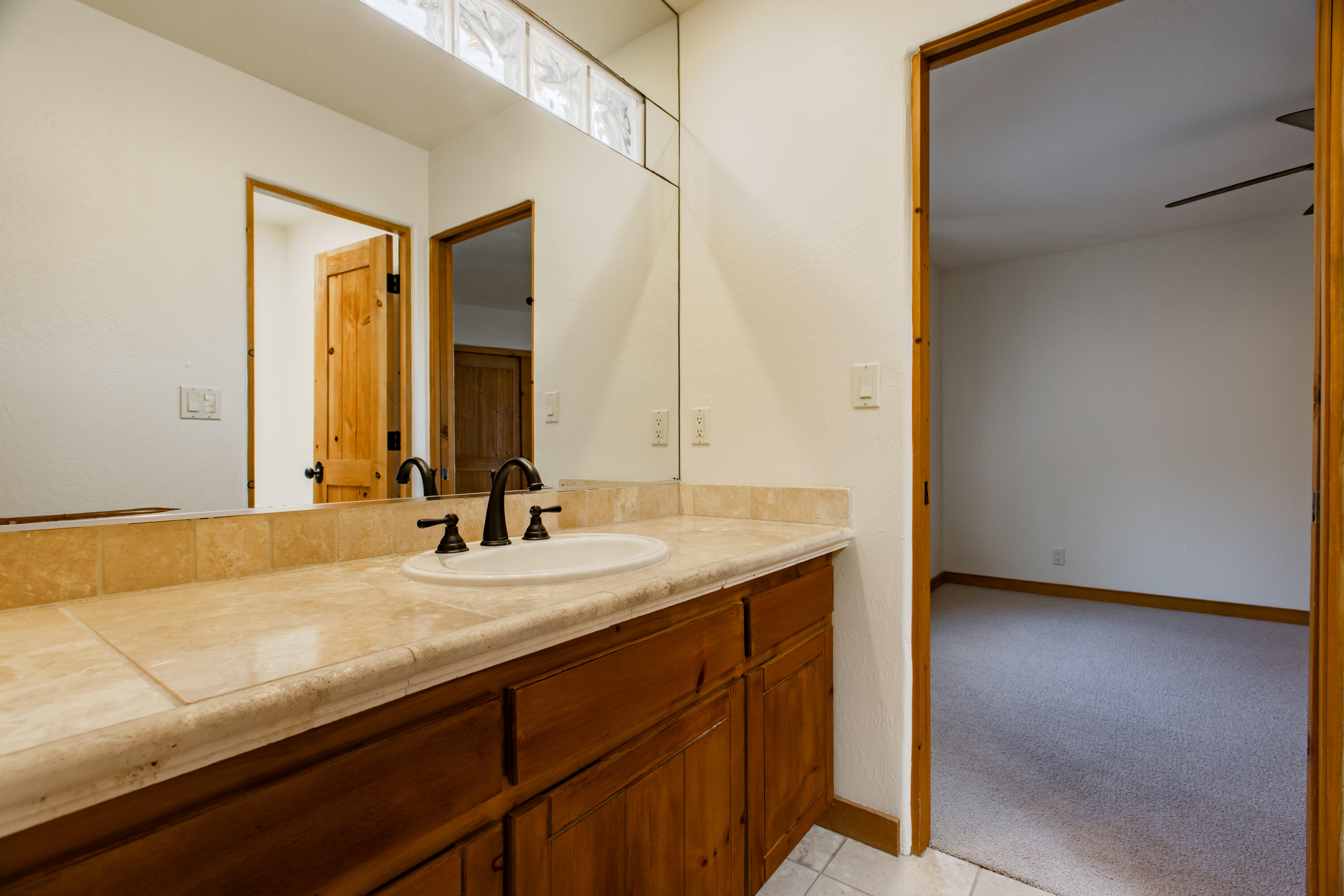 11000 RICHFIELD Avenue NE