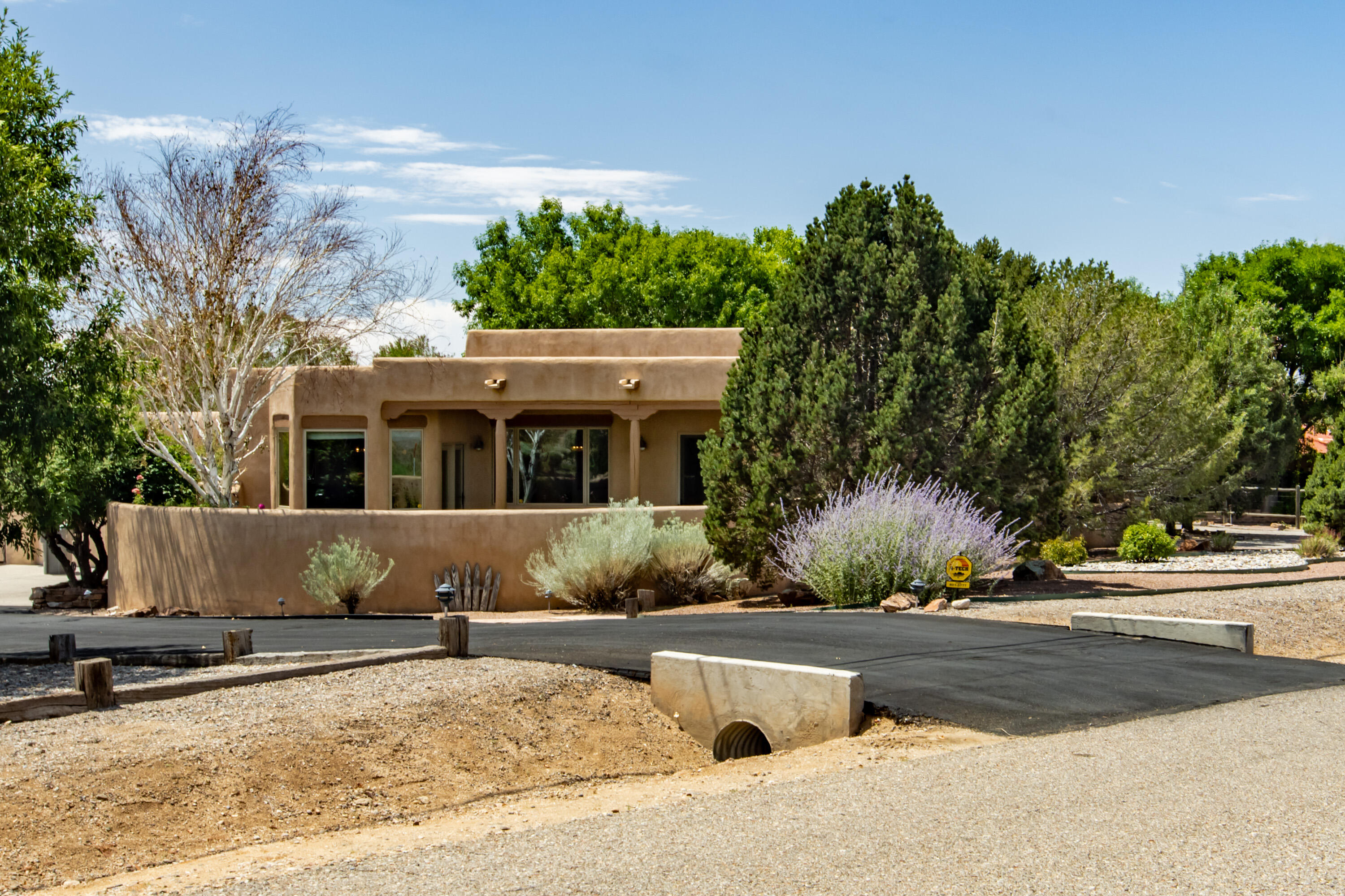 11000 RICHFIELD Avenue NE