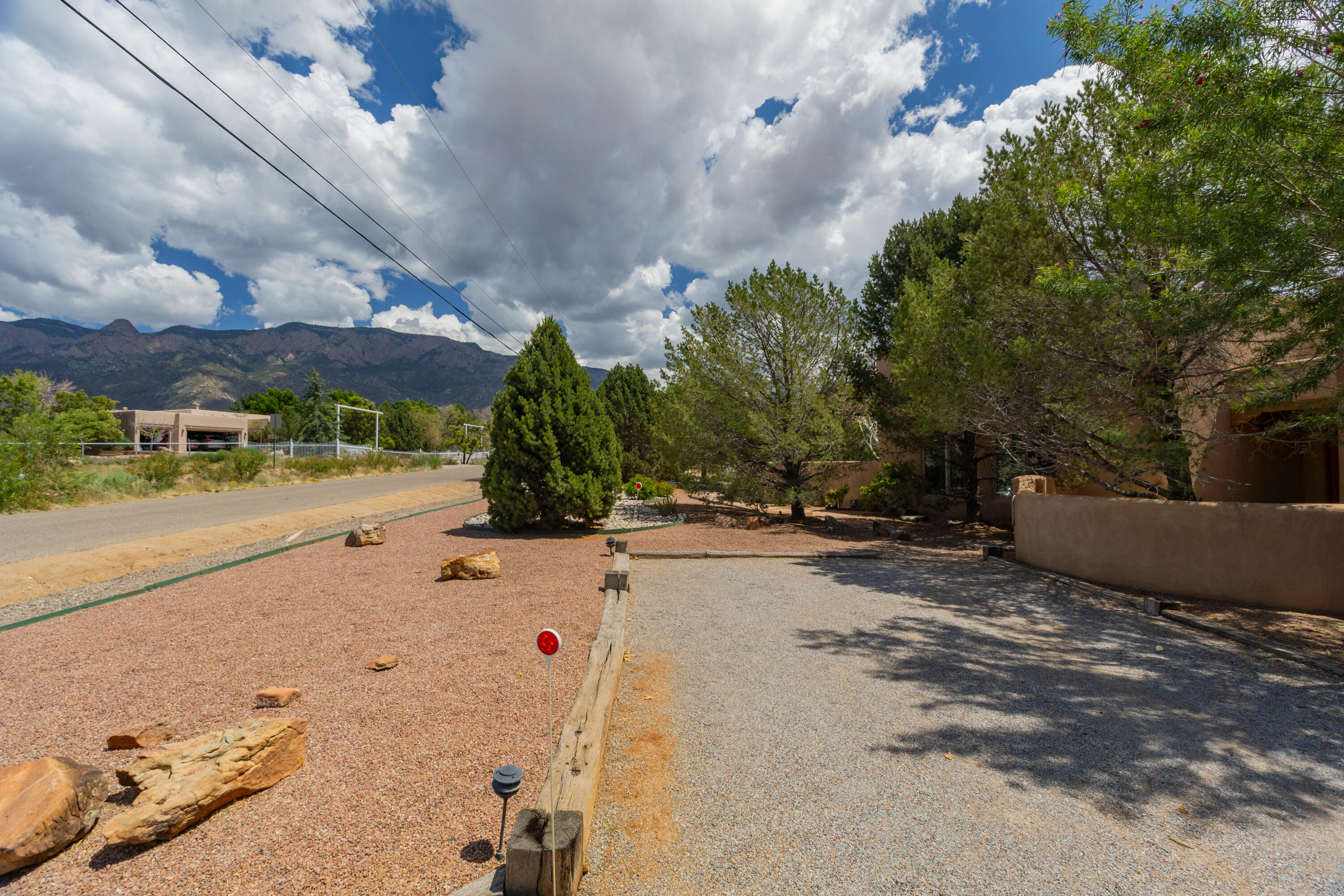 11000 RICHFIELD Avenue NE