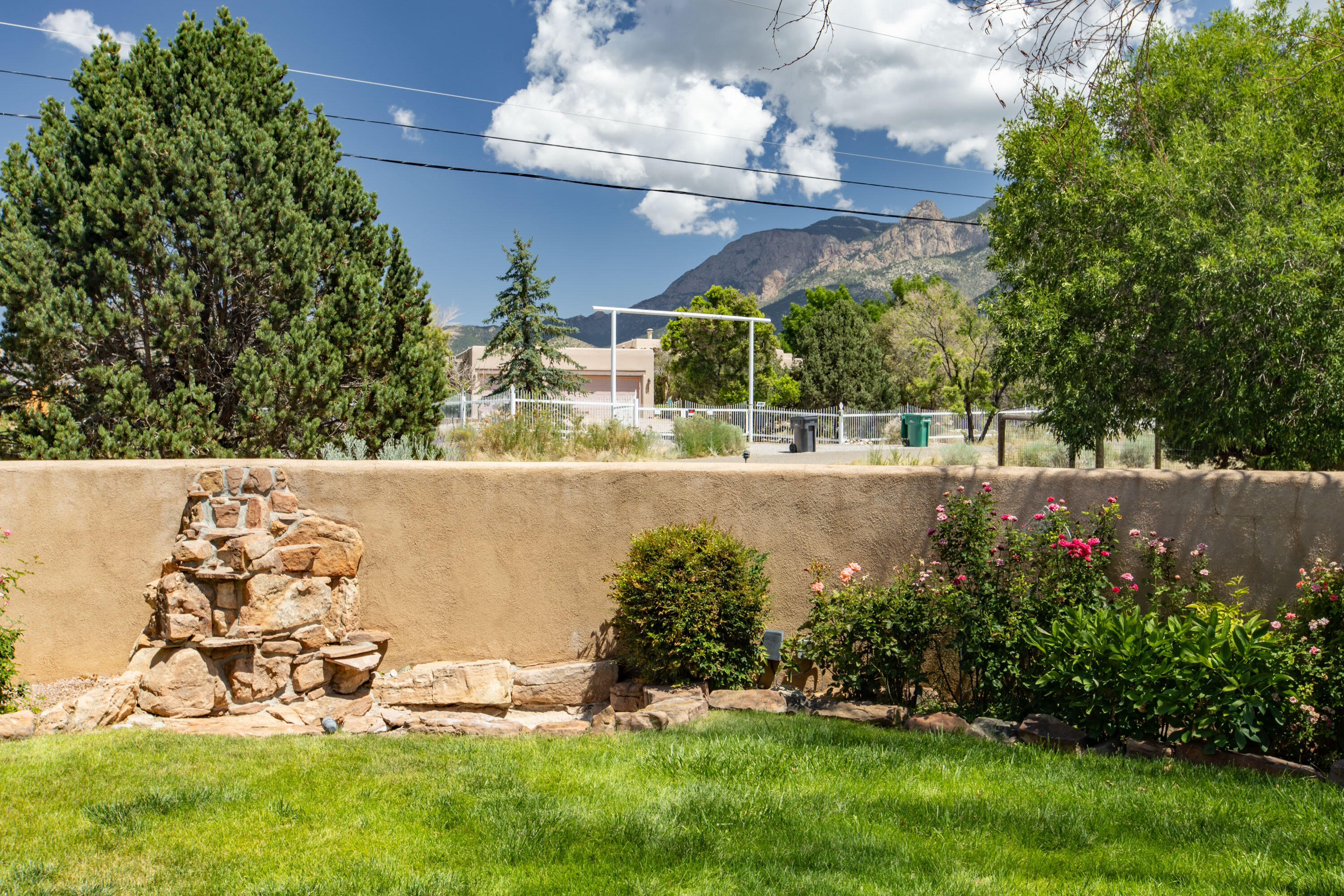 11000 RICHFIELD Avenue NE