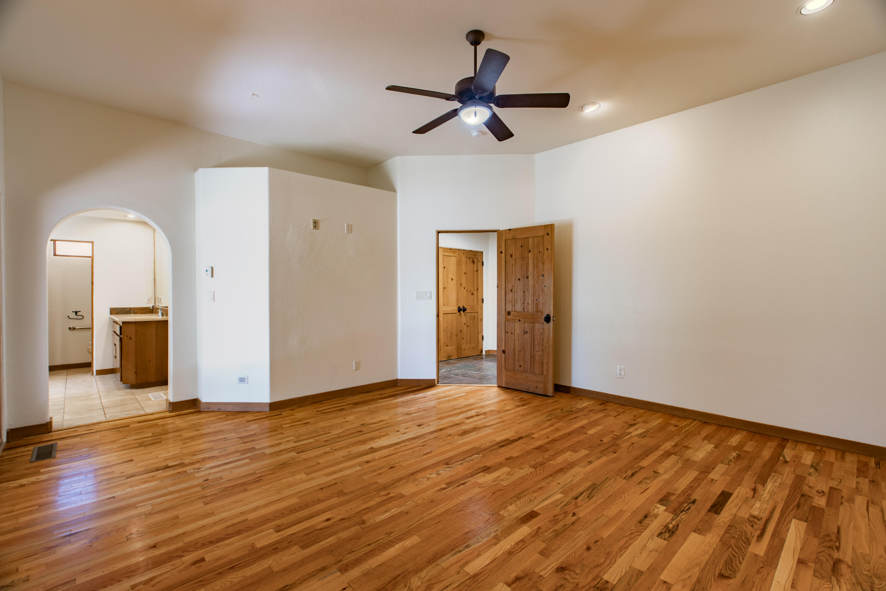 11000 RICHFIELD Avenue NE