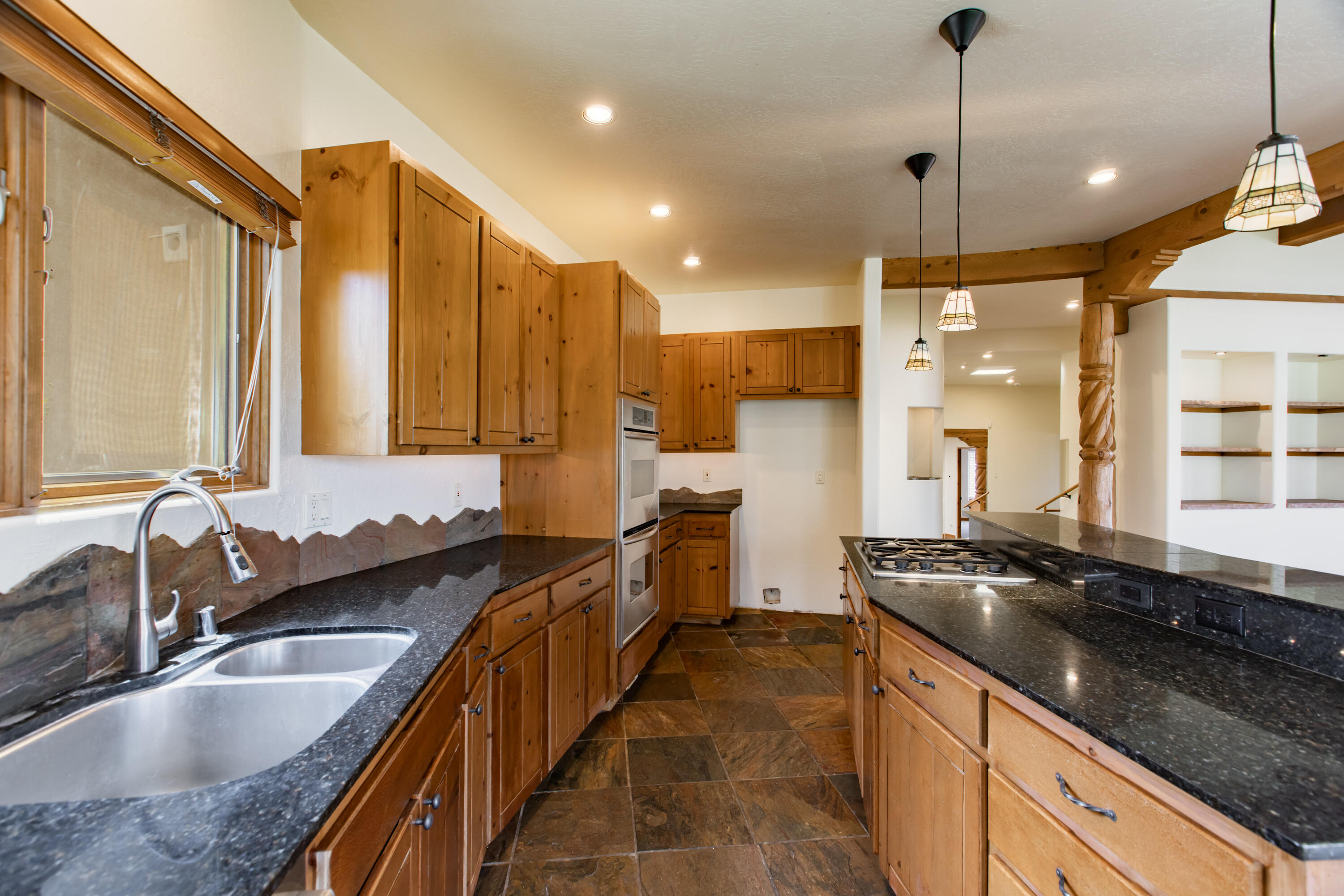 11000 RICHFIELD Avenue NE