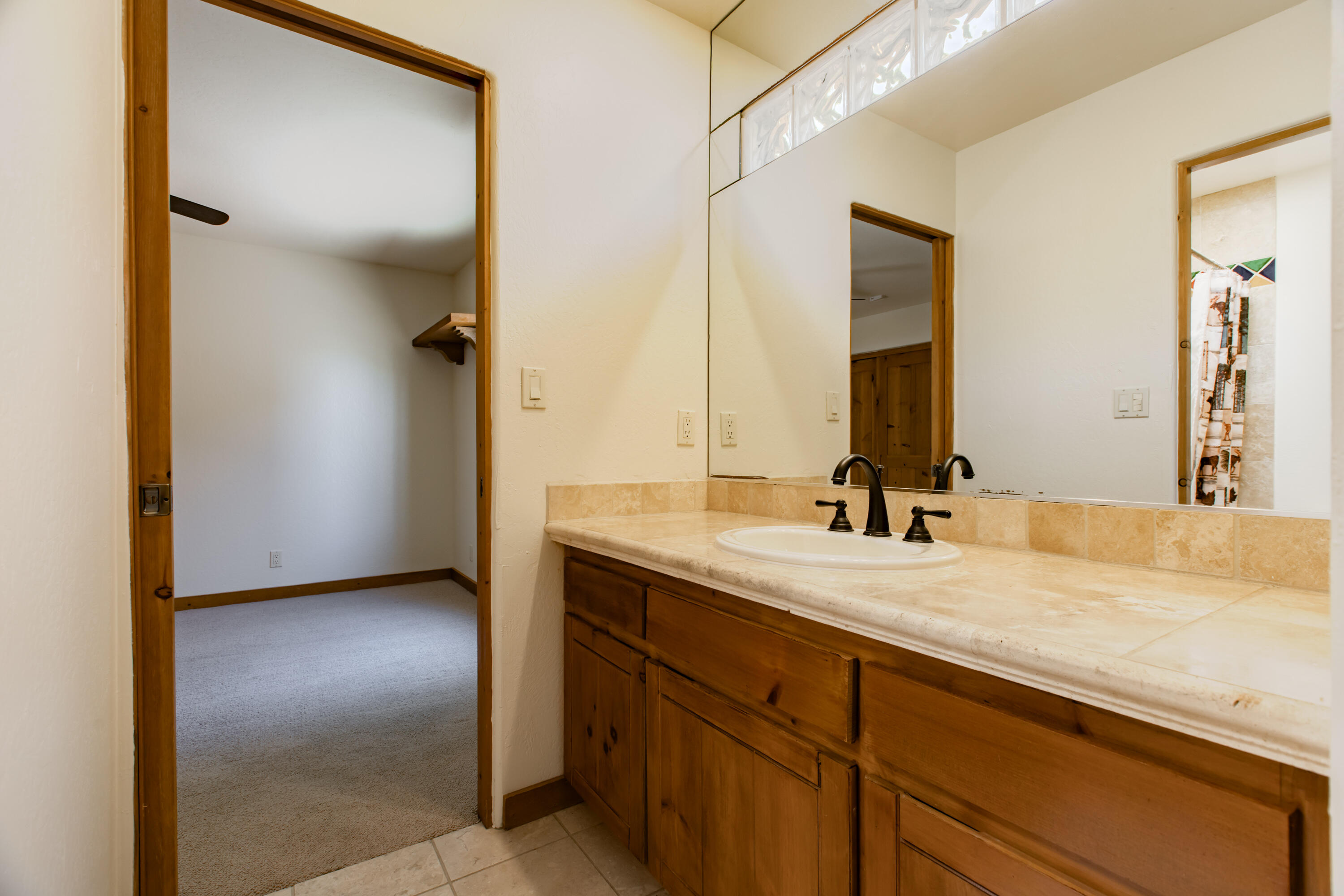 11000 RICHFIELD Avenue NE