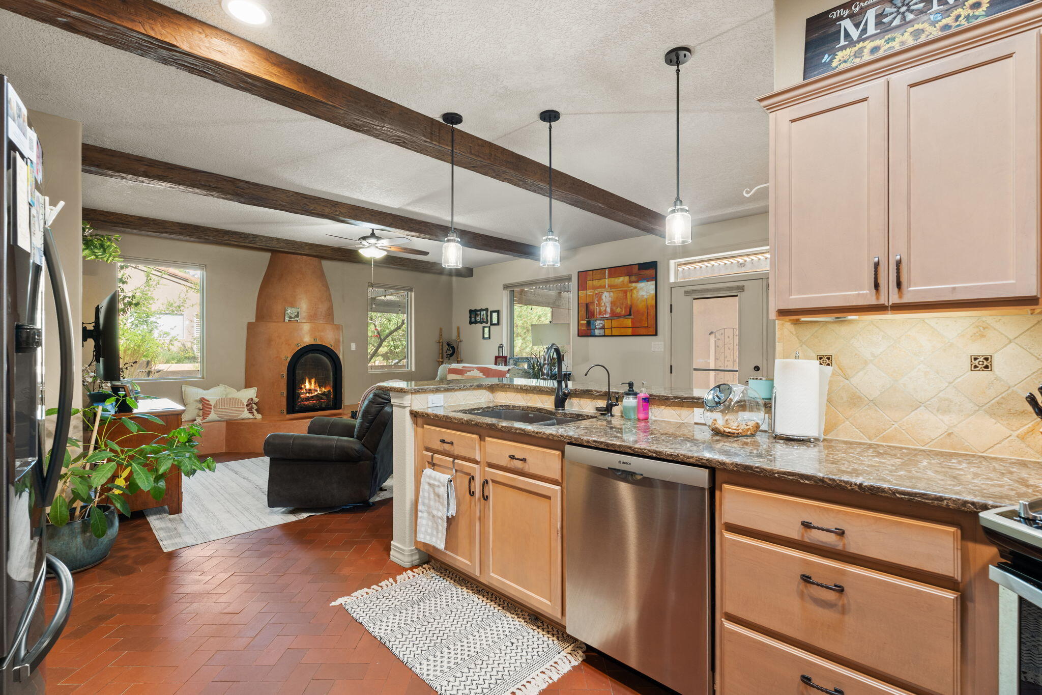 3916 ROCK DOVE Trail NW