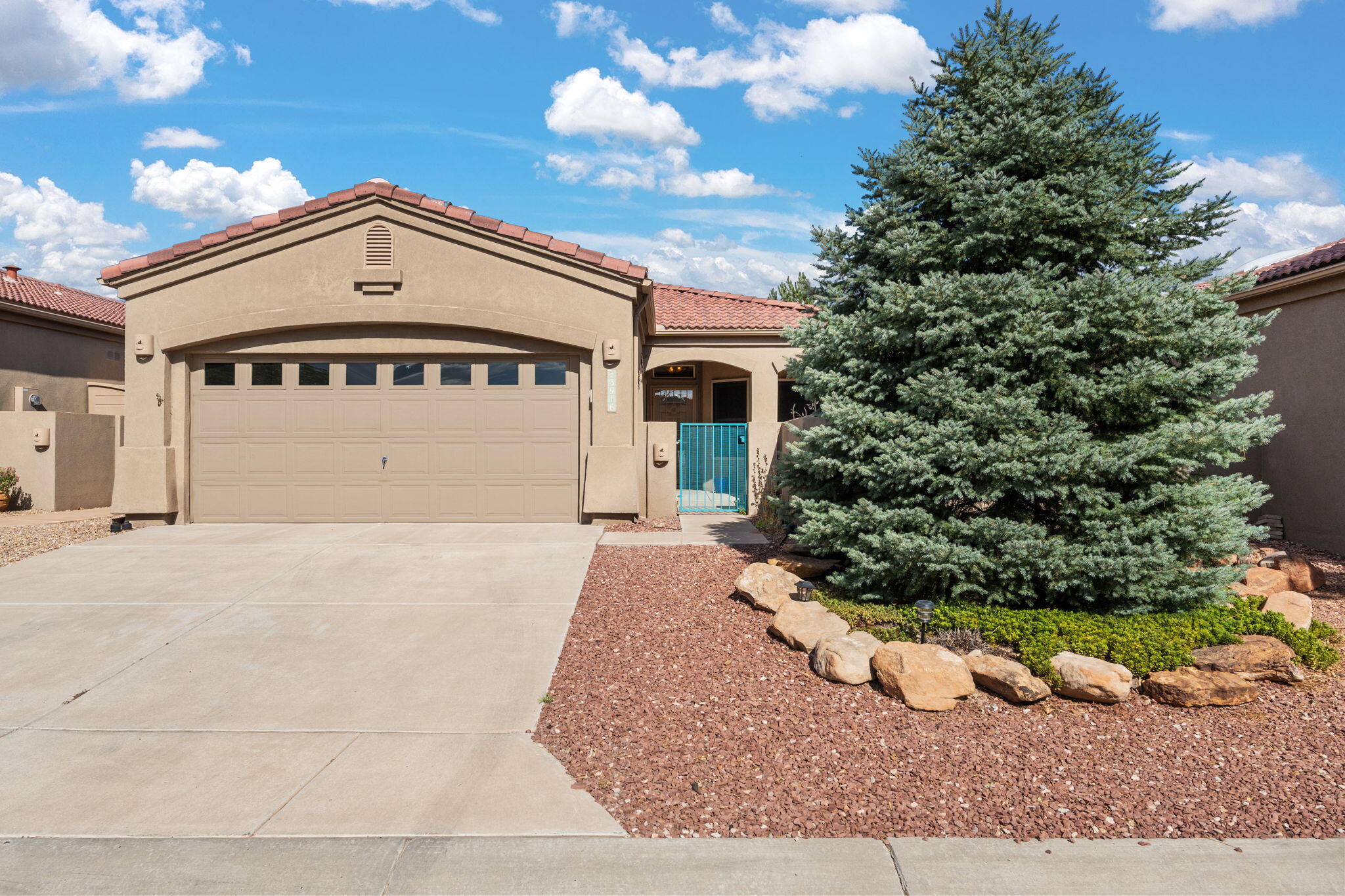 3916 ROCK DOVE Trail NW
