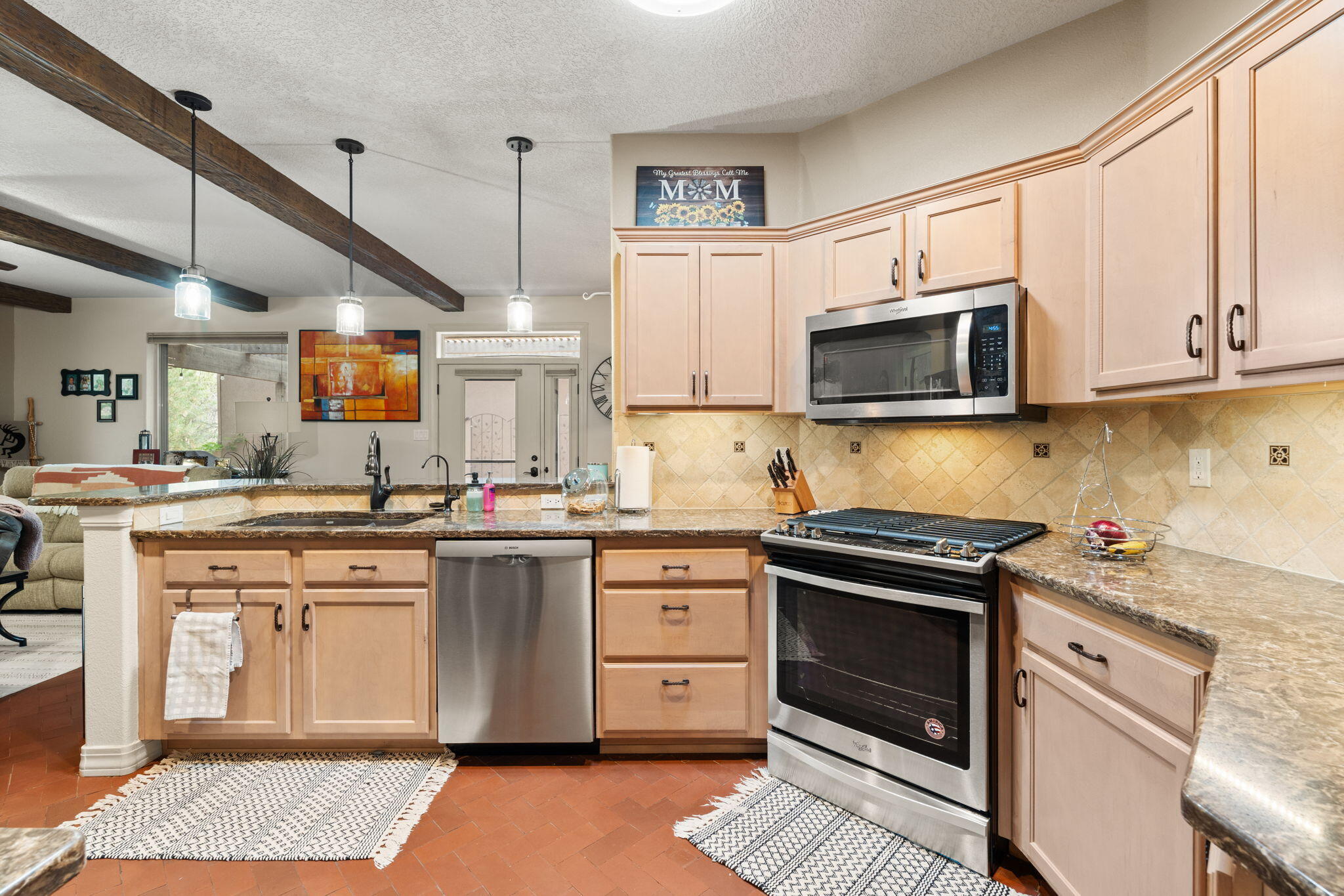3916 ROCK DOVE Trail NW