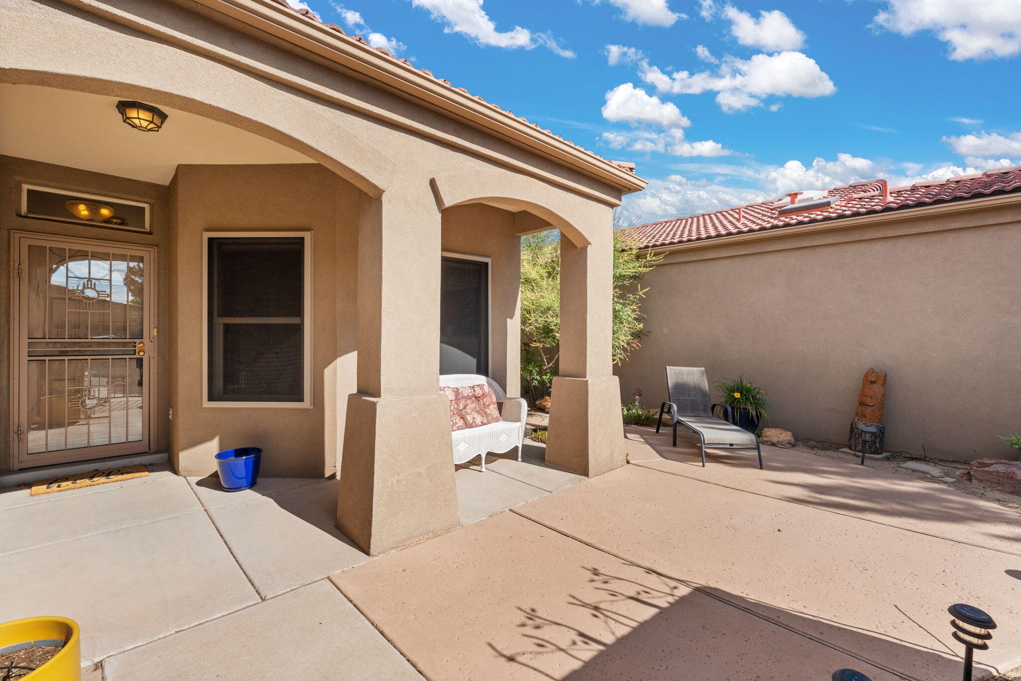 3916 ROCK DOVE Trail NW