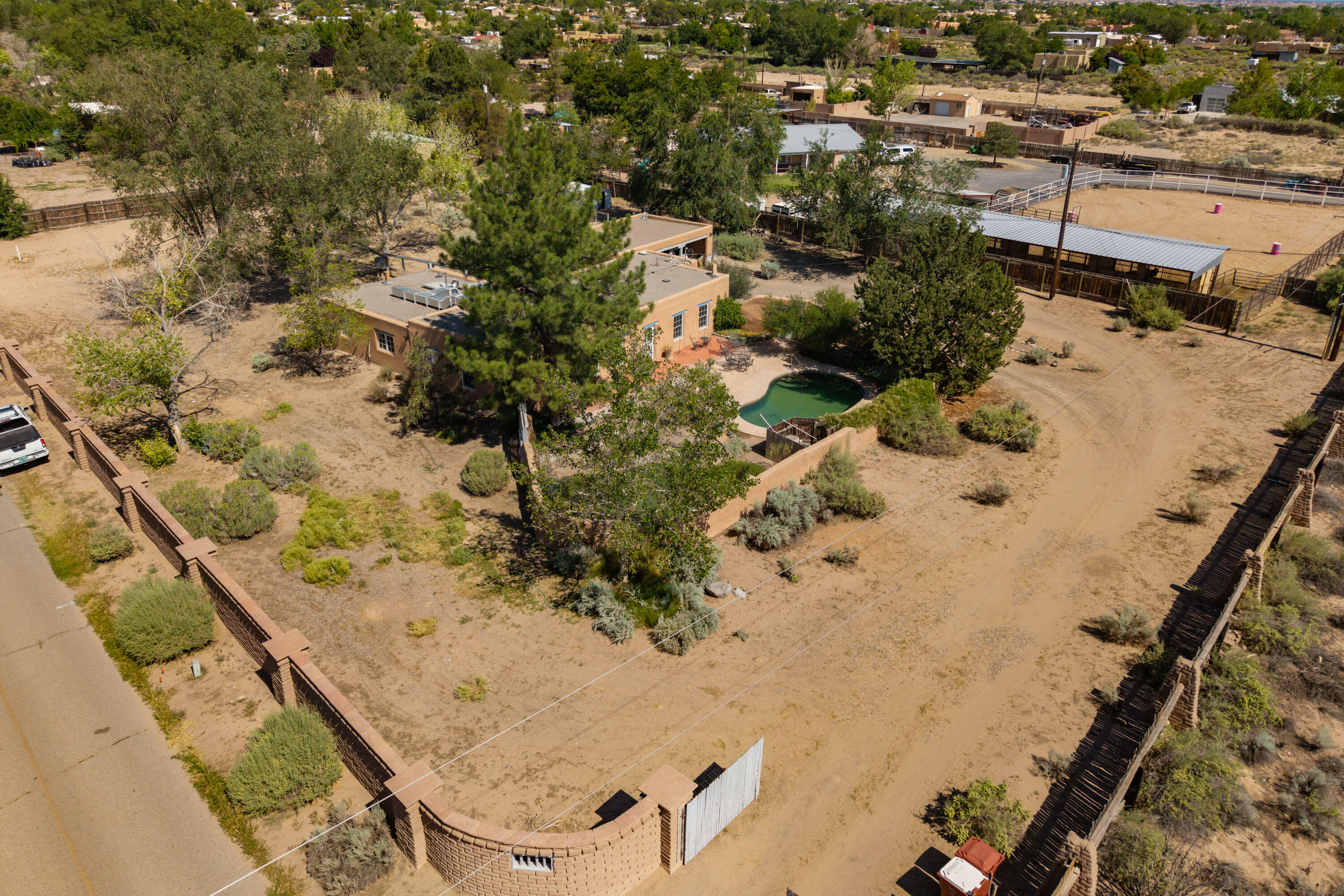 440 CAMINO HERMOSA