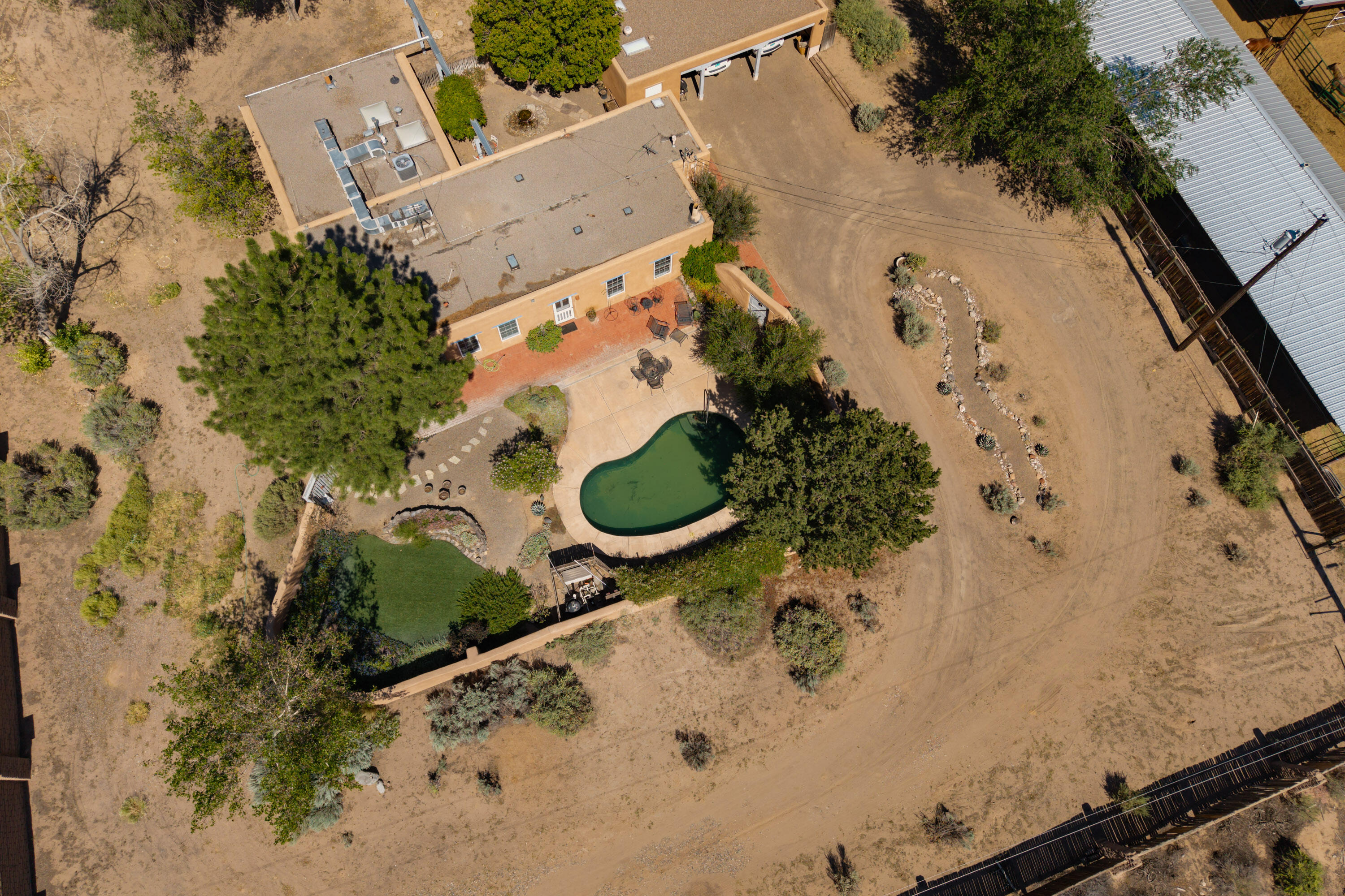 440 CAMINO HERMOSA