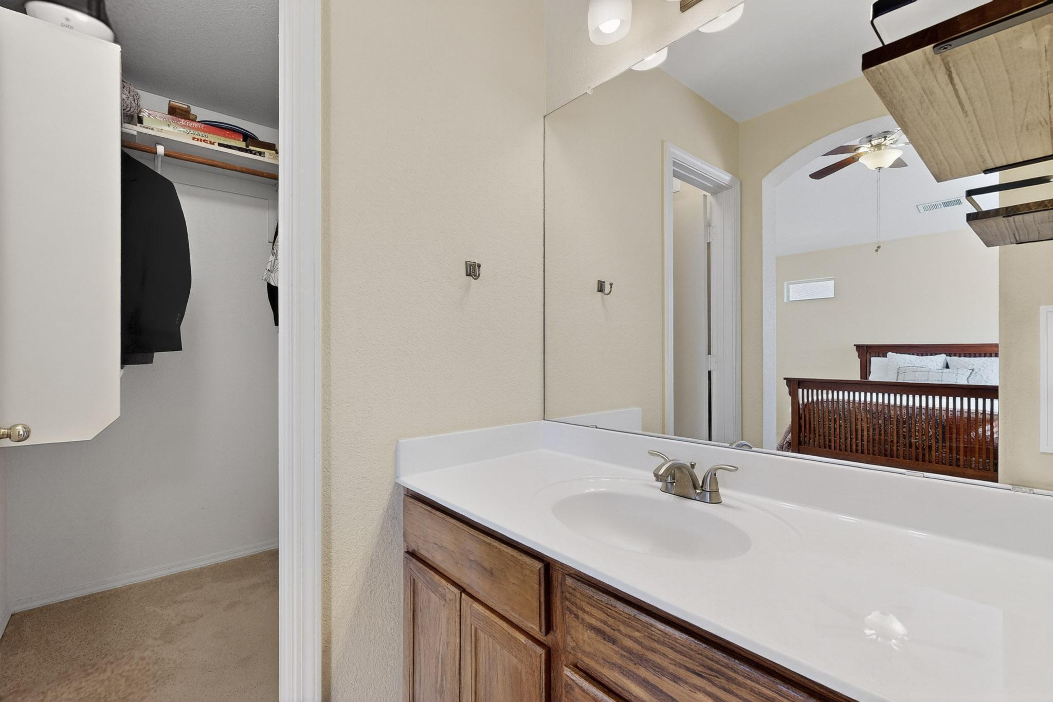 5515 Valle Alegre Way NW