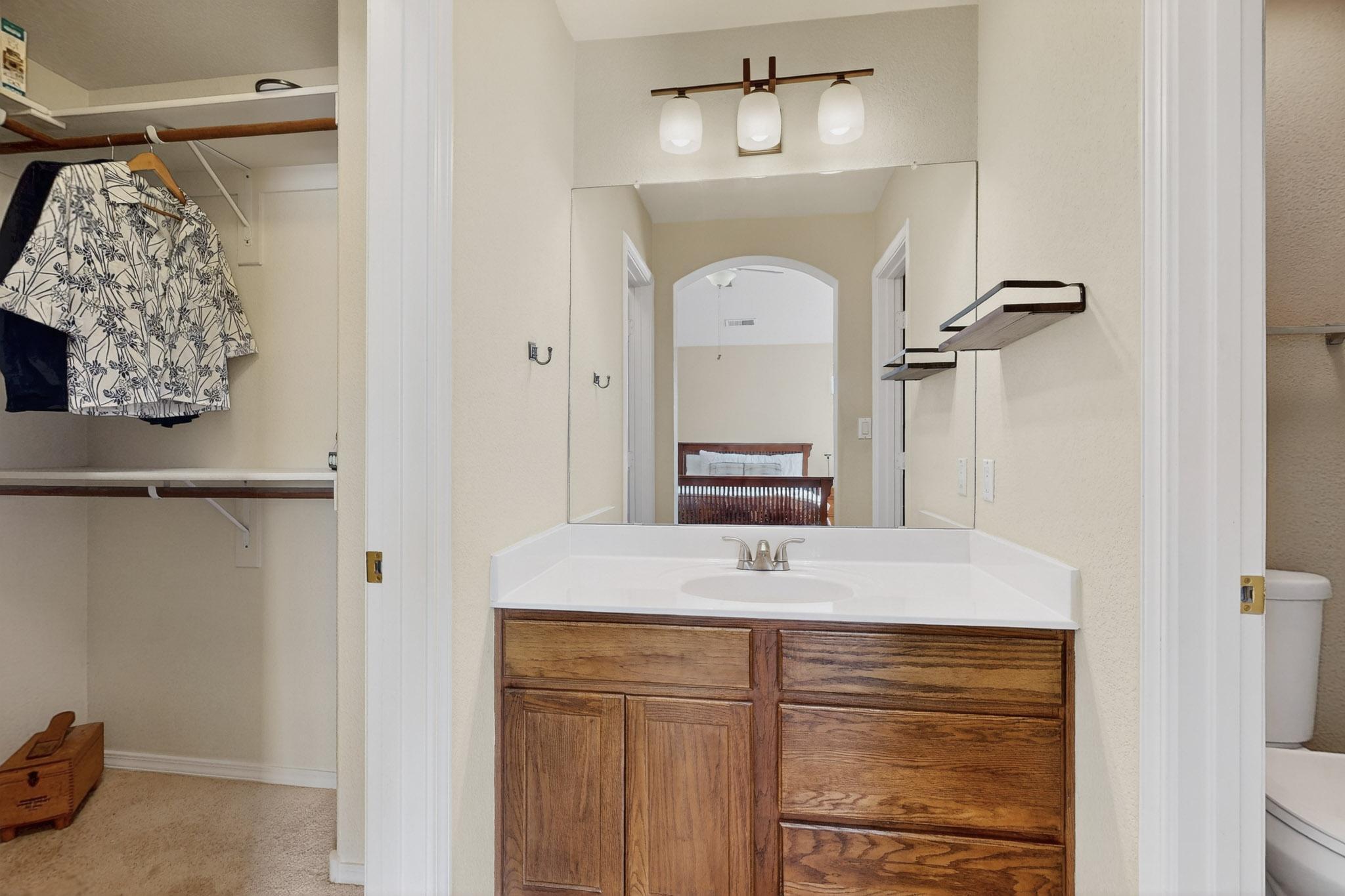 5515 Valle Alegre Way NW