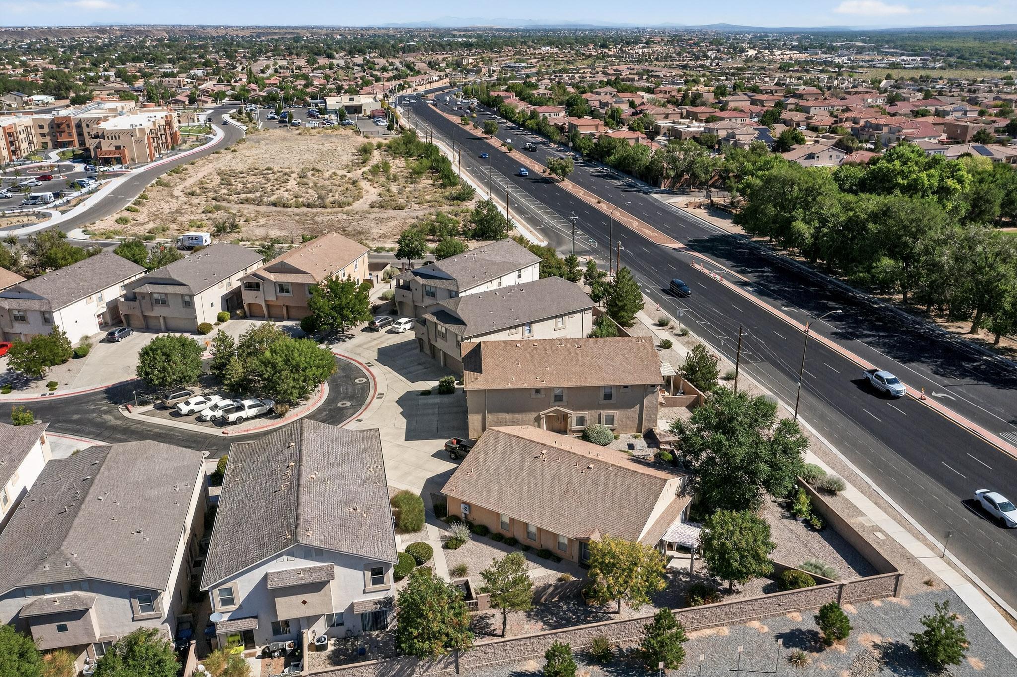 5515 Valle Alegre Way NW