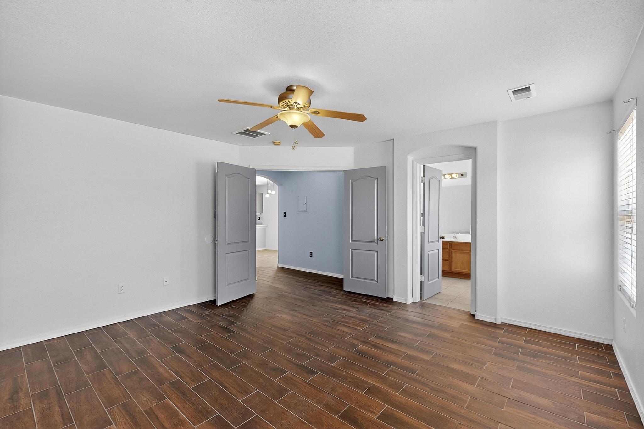 9101 INDIGO SKY Trail SW