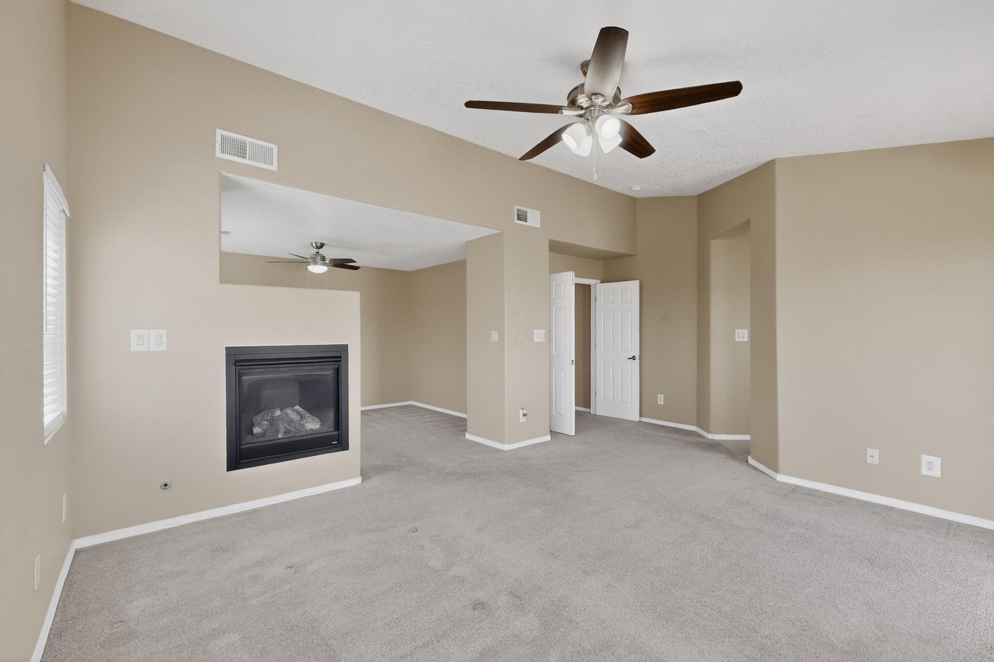 7119 ALAMILLO Road NW