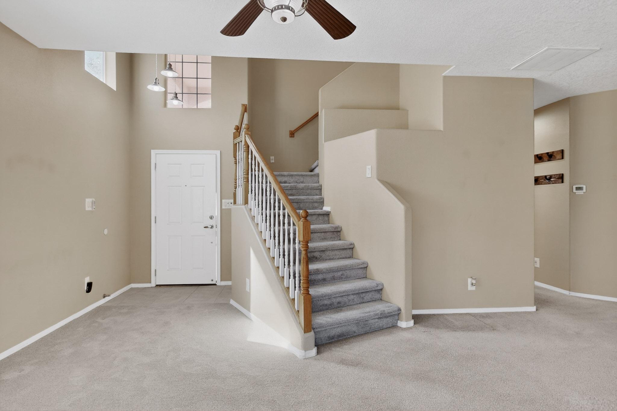 7119 ALAMILLO Road NW