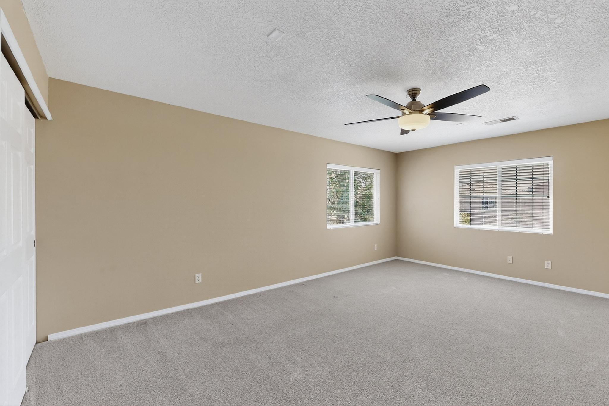 7119 ALAMILLO Road NW