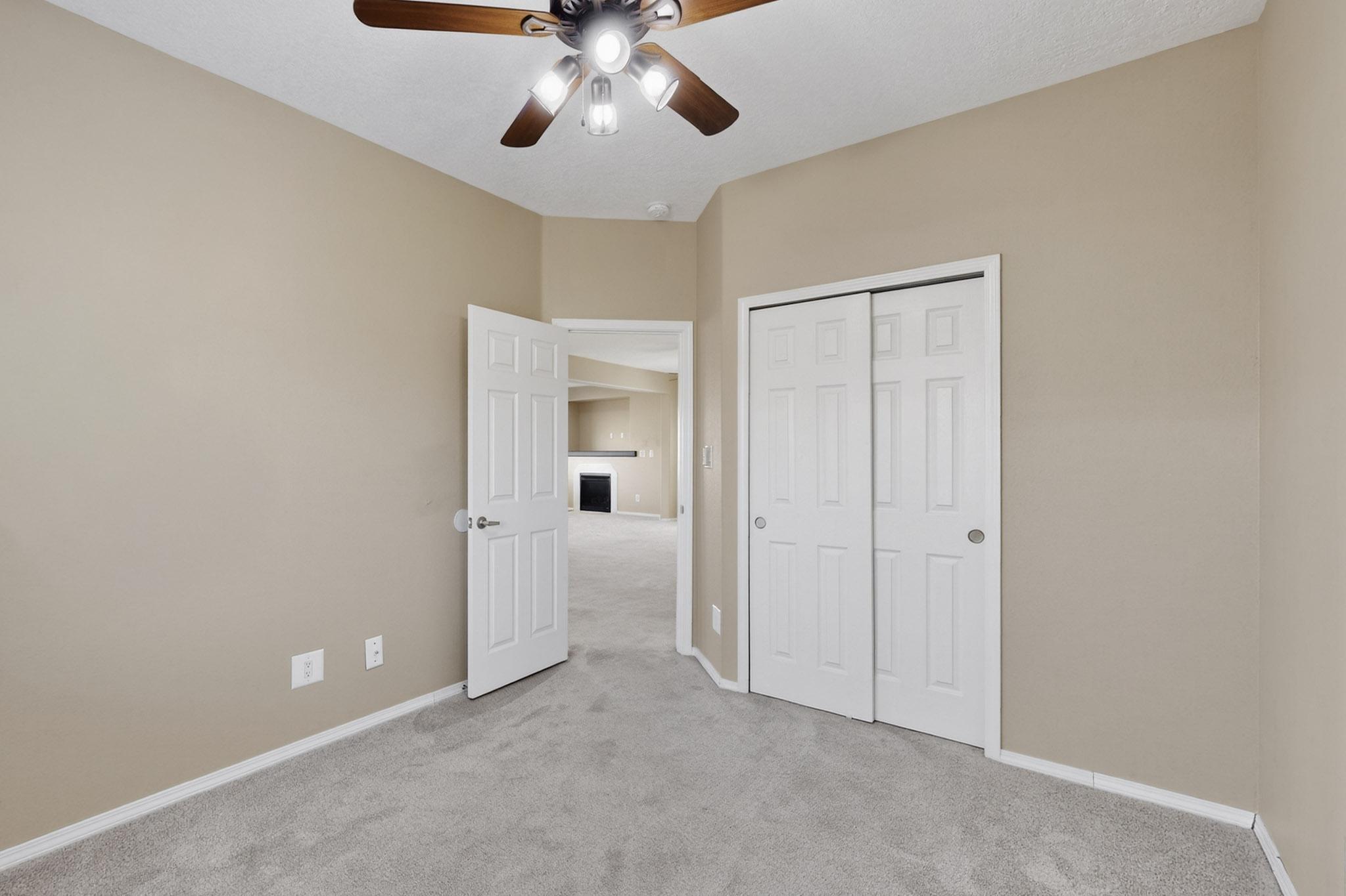 7119 ALAMILLO Road NW