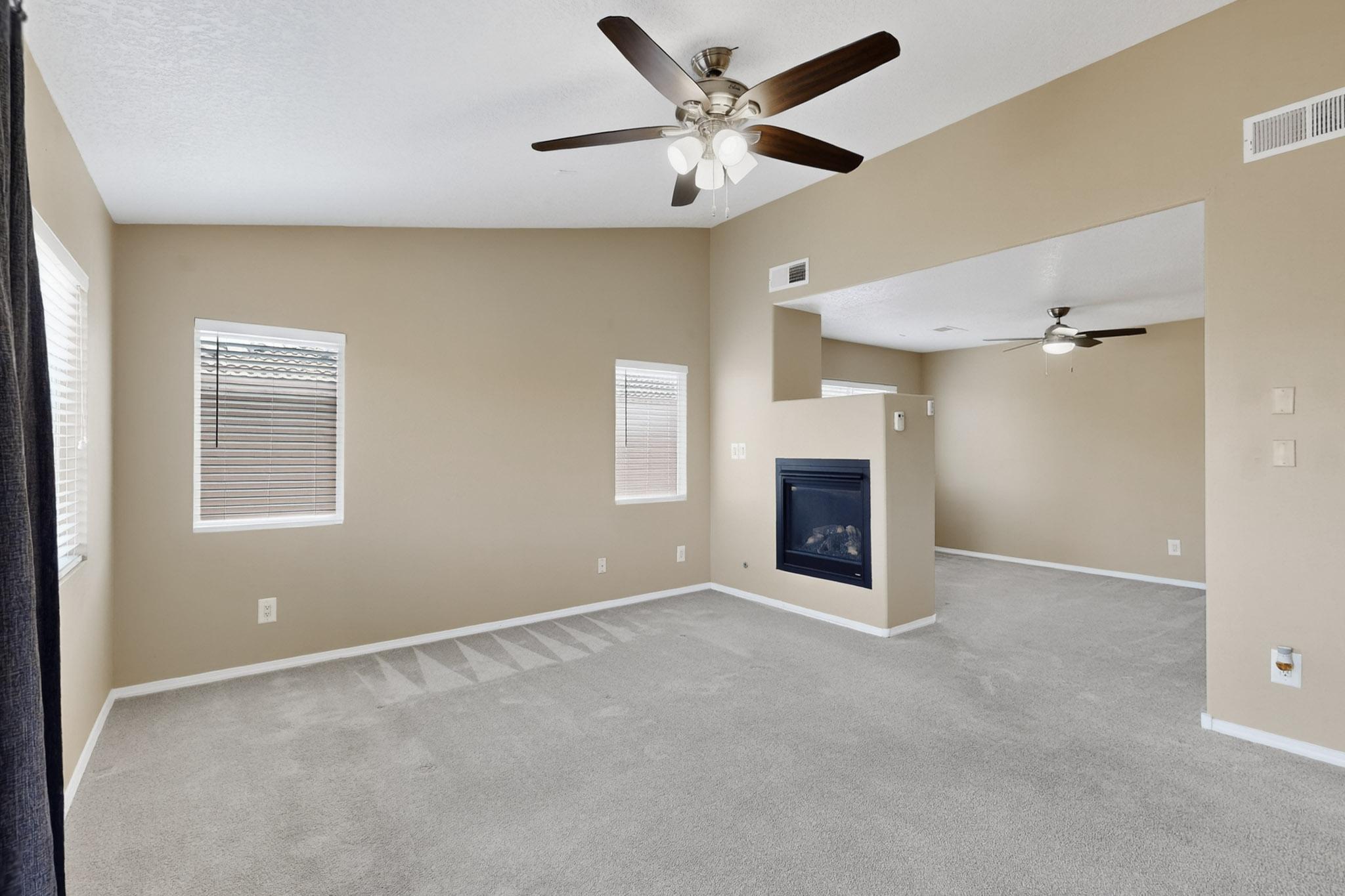 7119 ALAMILLO Road NW