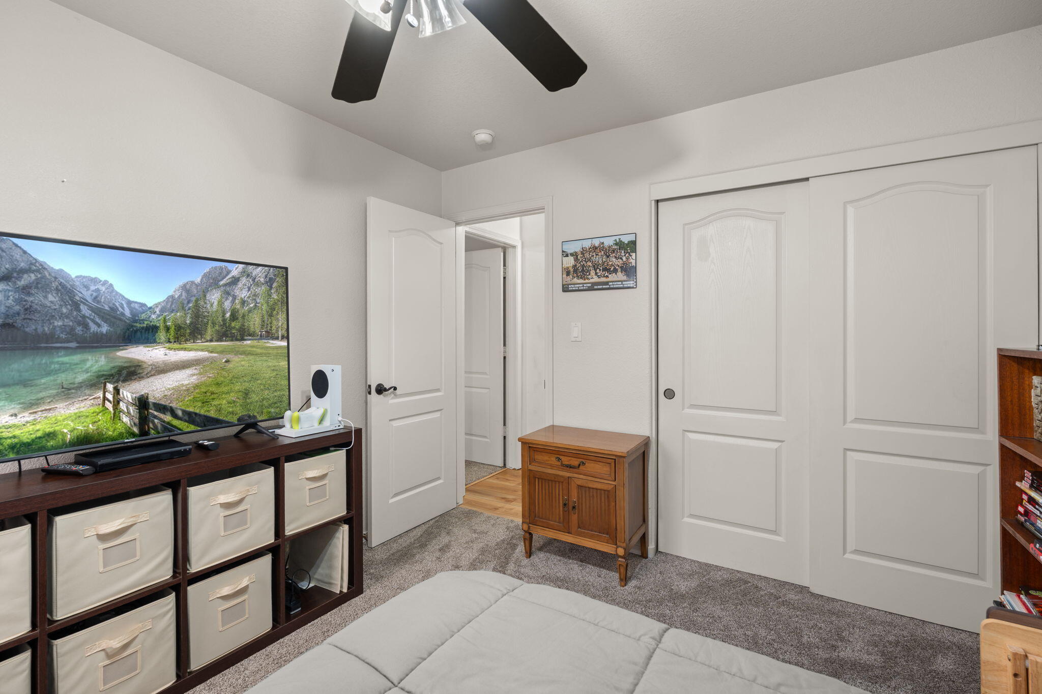 6020 LEGENDS Avenue NW