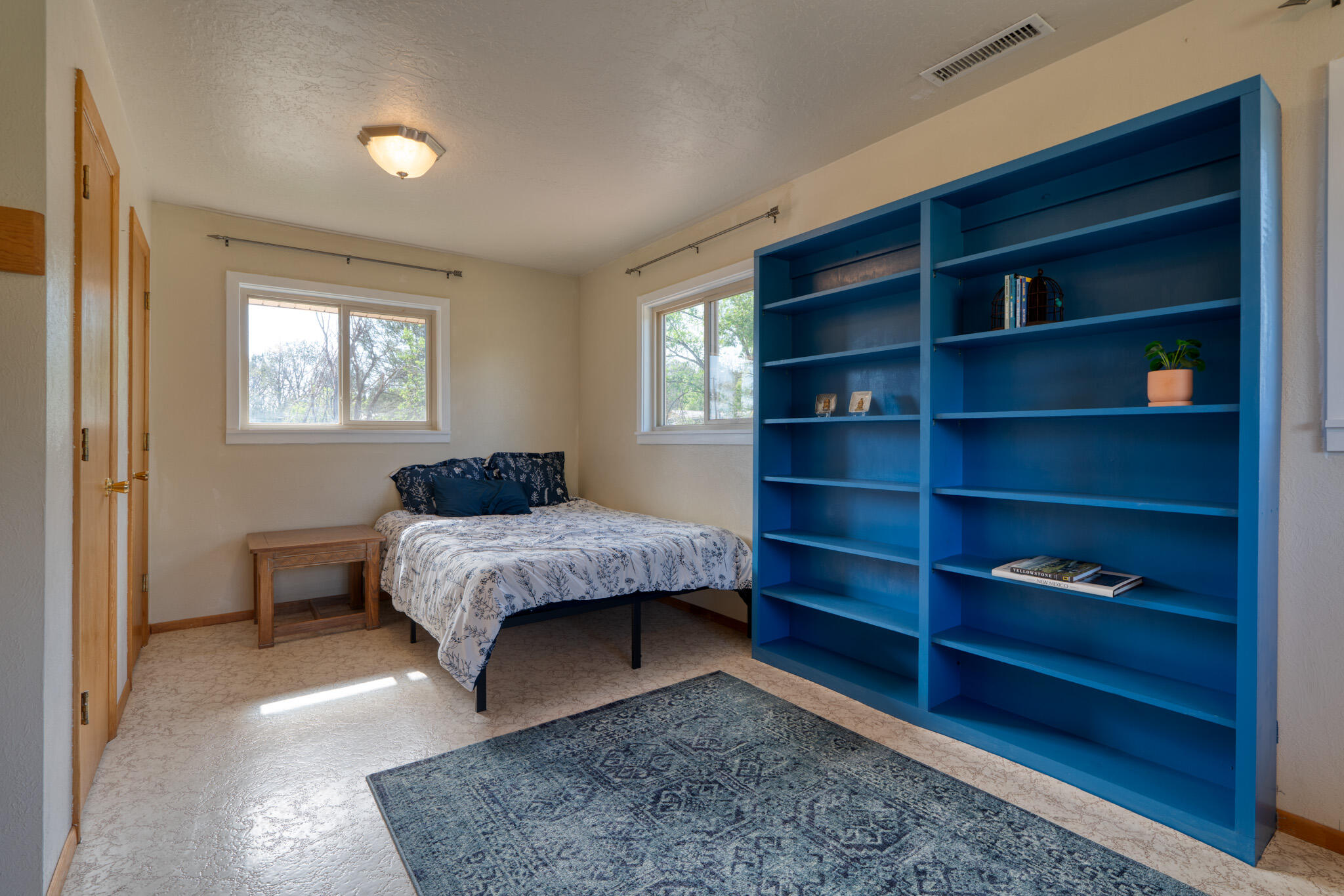 10 & 16 MEADOWLARK Lane