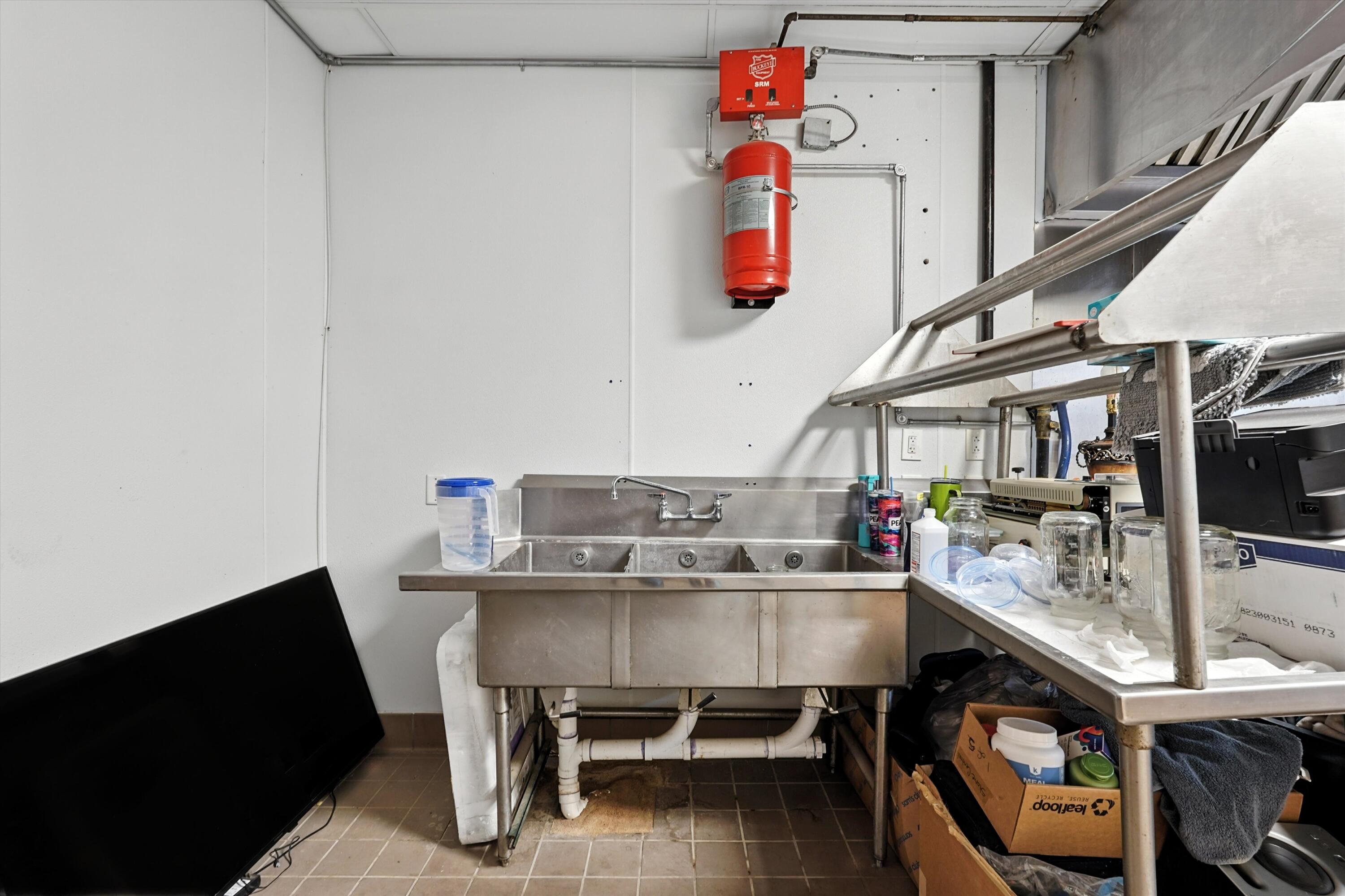 2015 U.S. Rt. 66 Suite 1