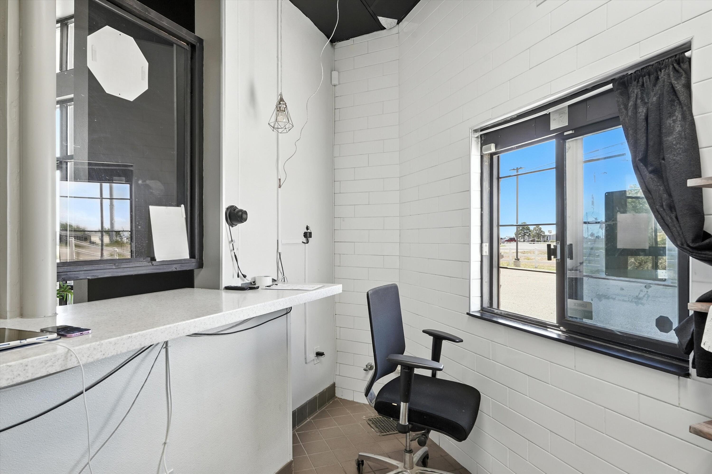 2015 U.S. Rt. 66 Suite 1