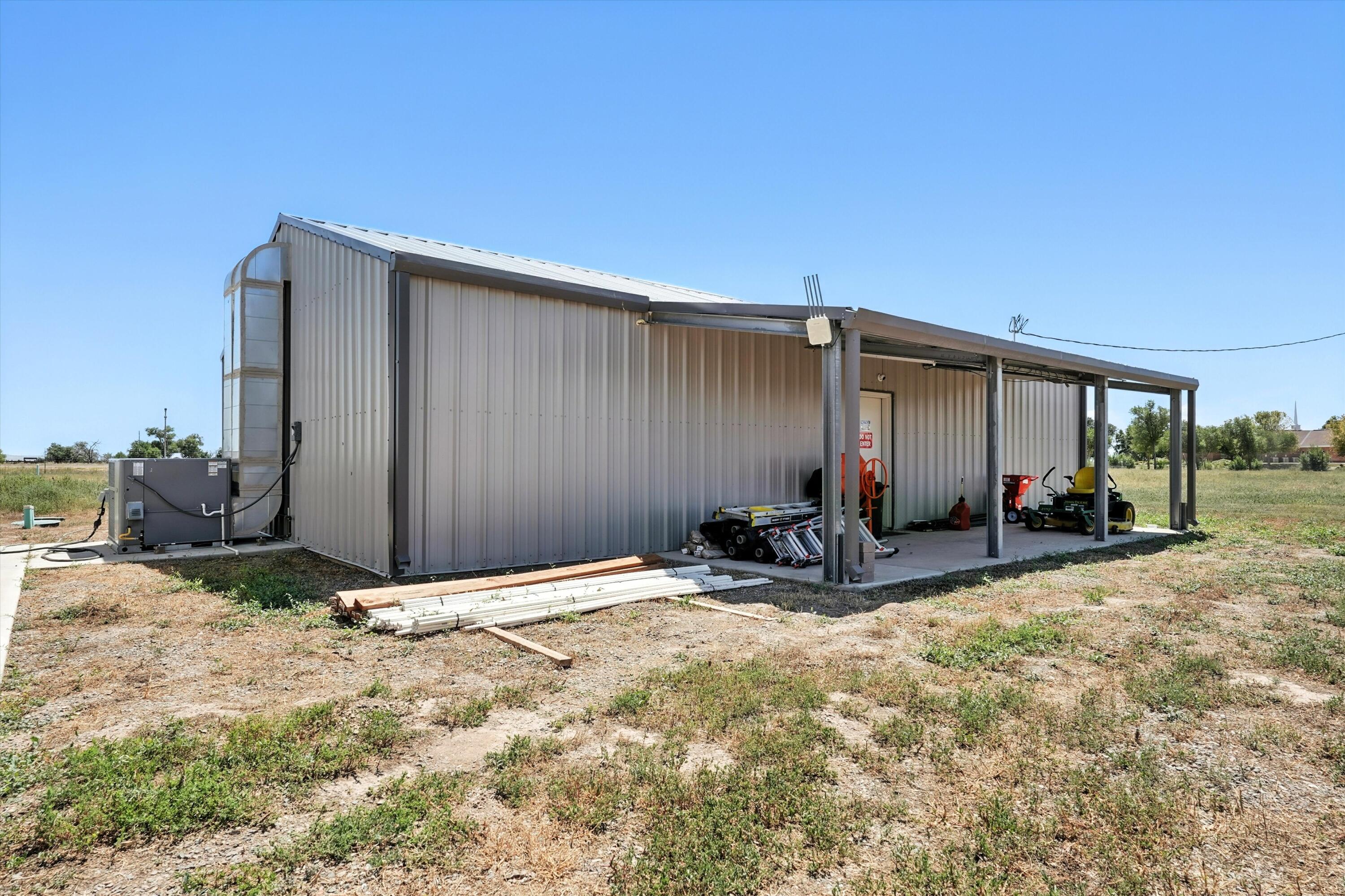7 HOWELL Road