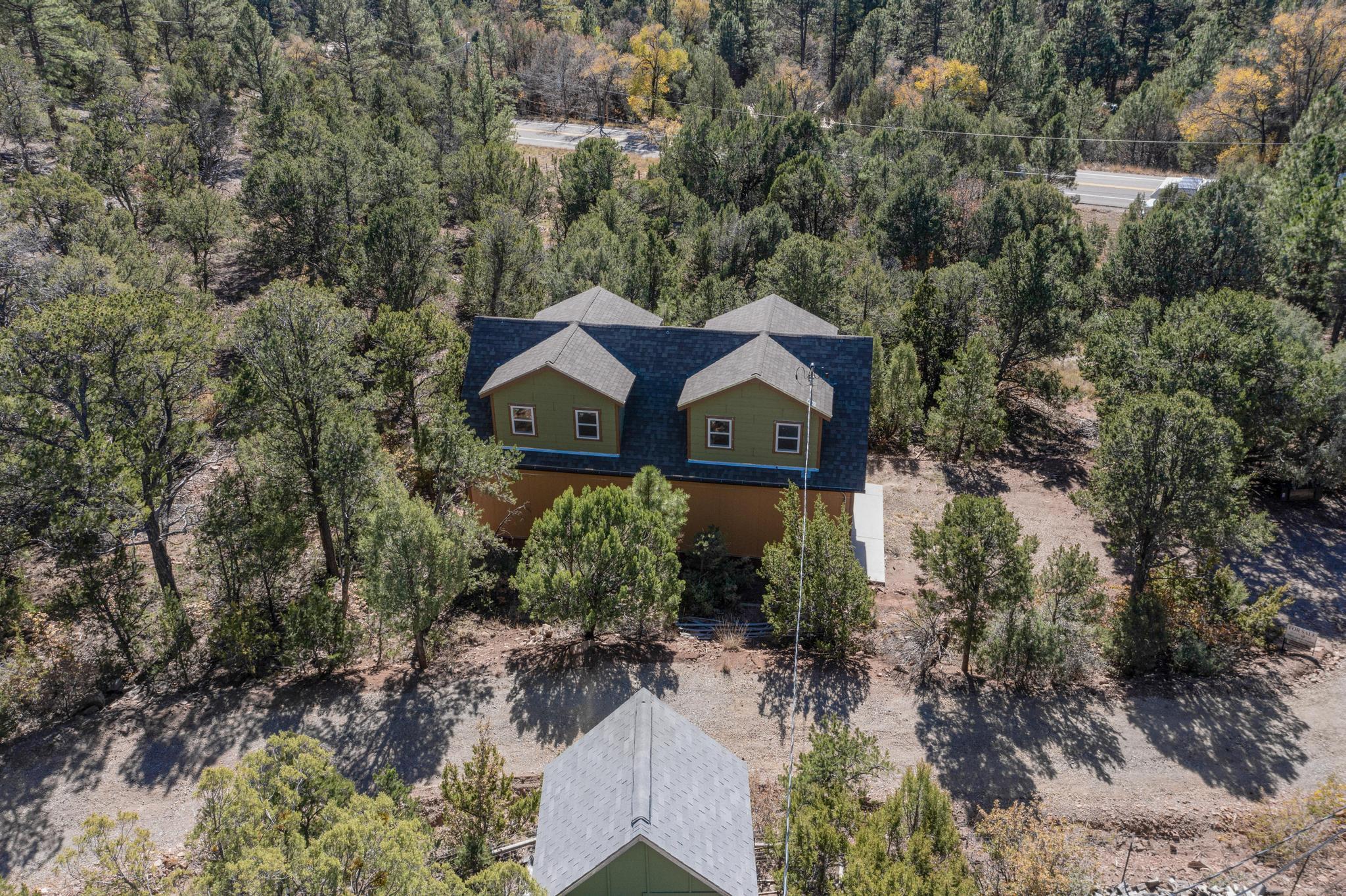 116 SANDIA CREST Road
