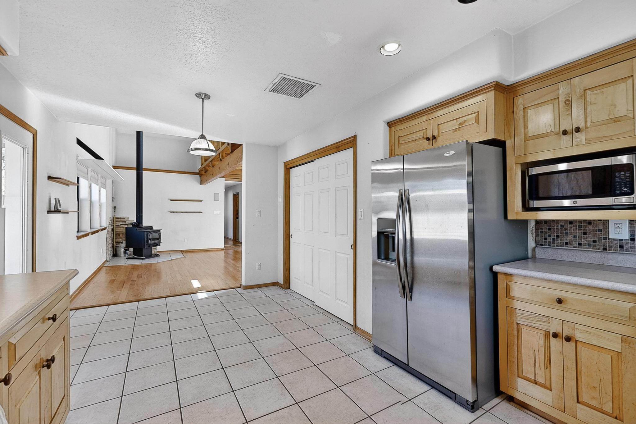 116 SANDIA CREST Road