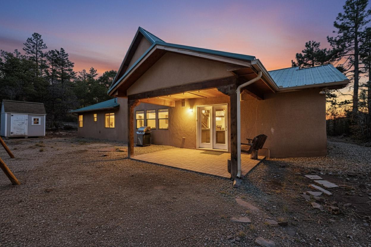 116 SANDIA CREST Road