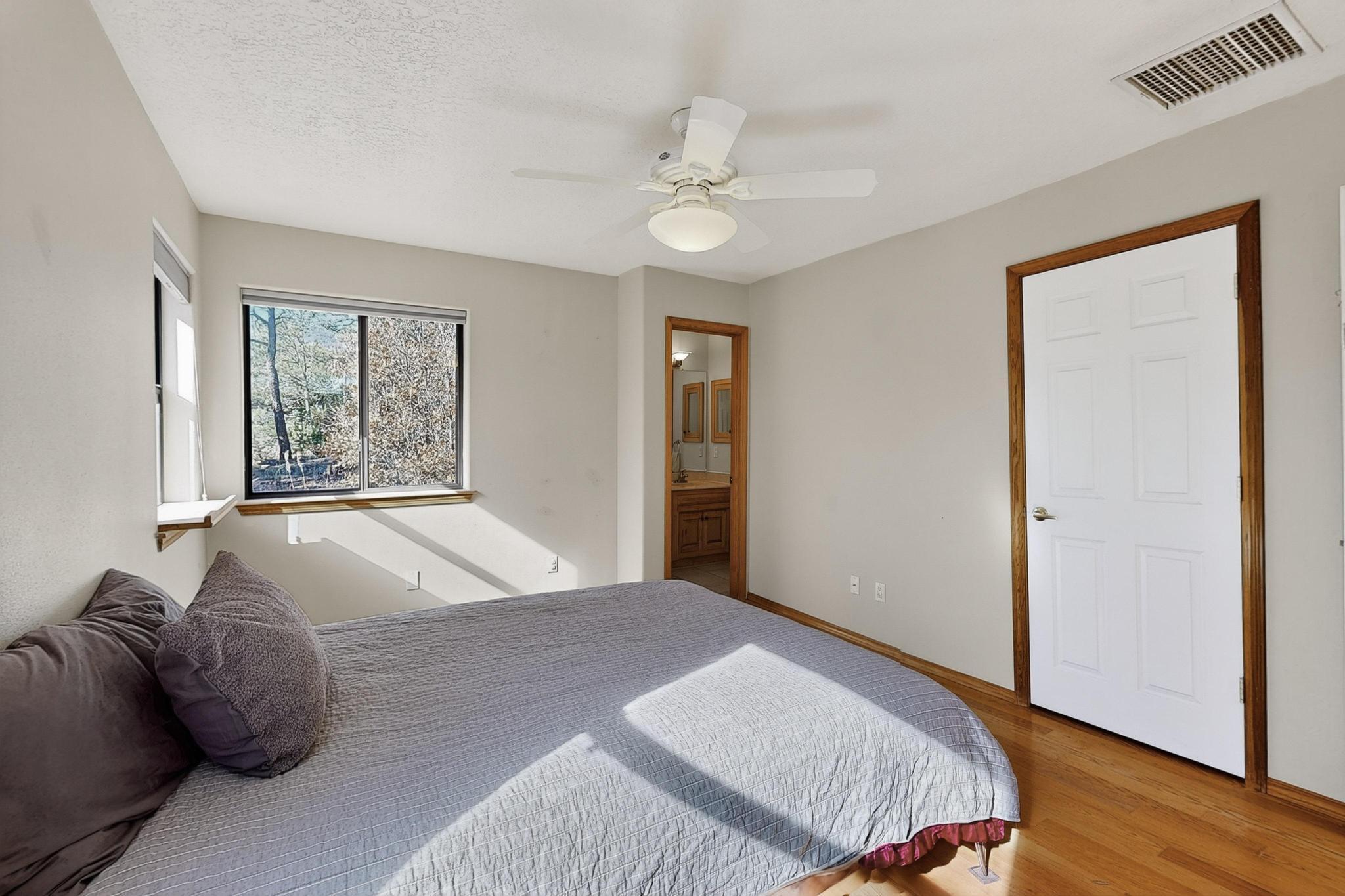 116 SANDIA CREST Road