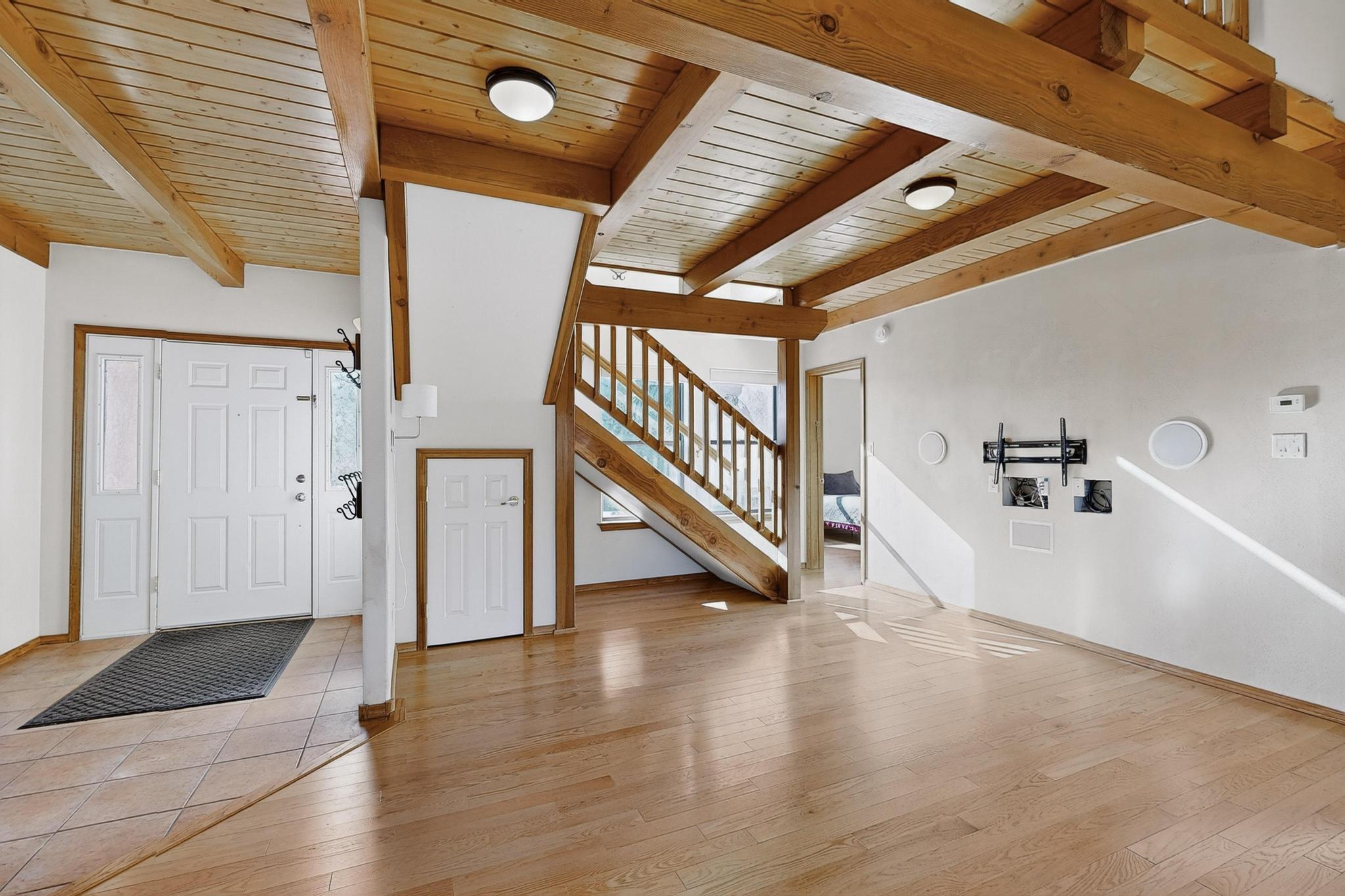 116 SANDIA CREST Road