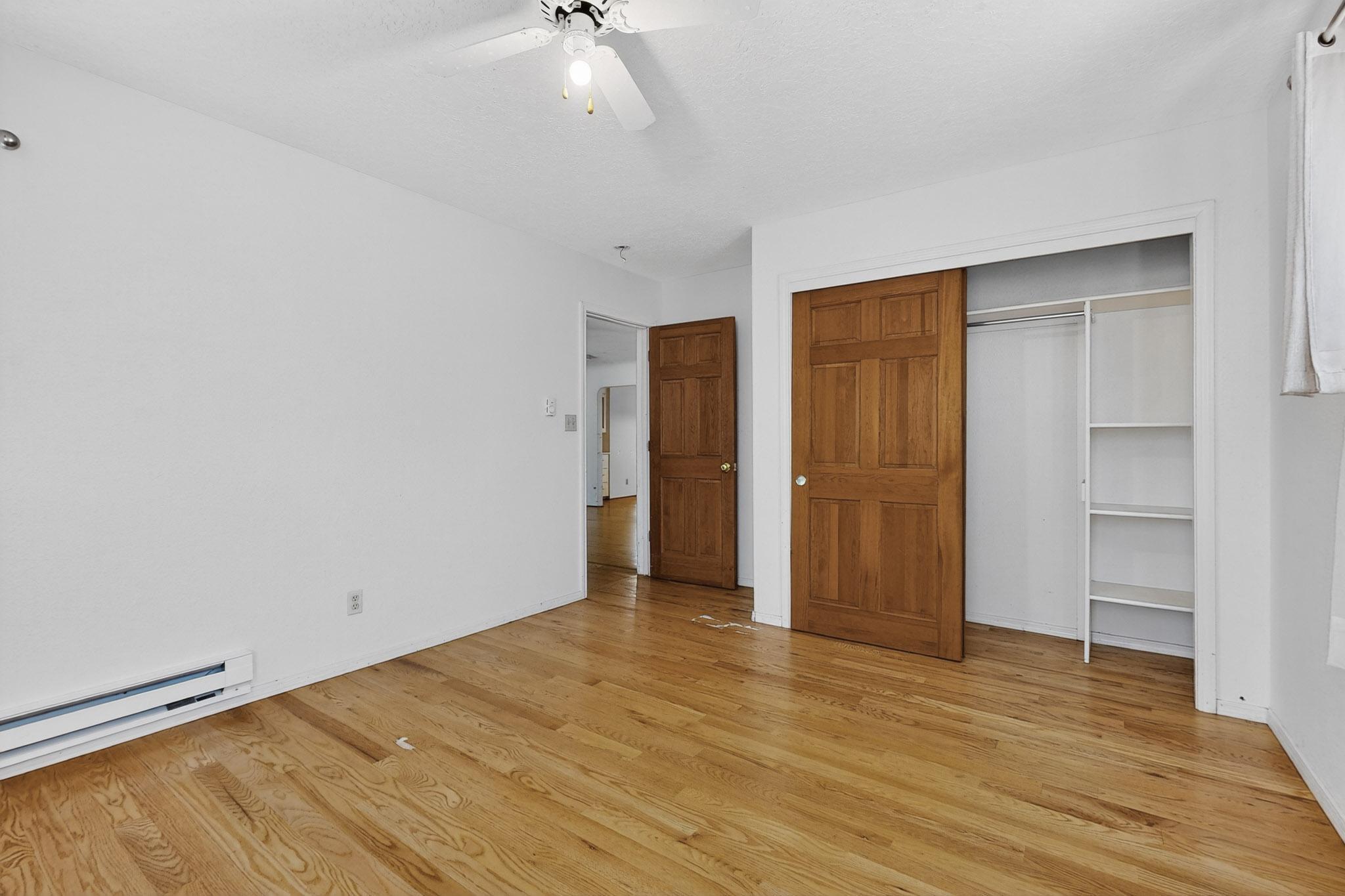 1322 COLUMBIA Drive NE