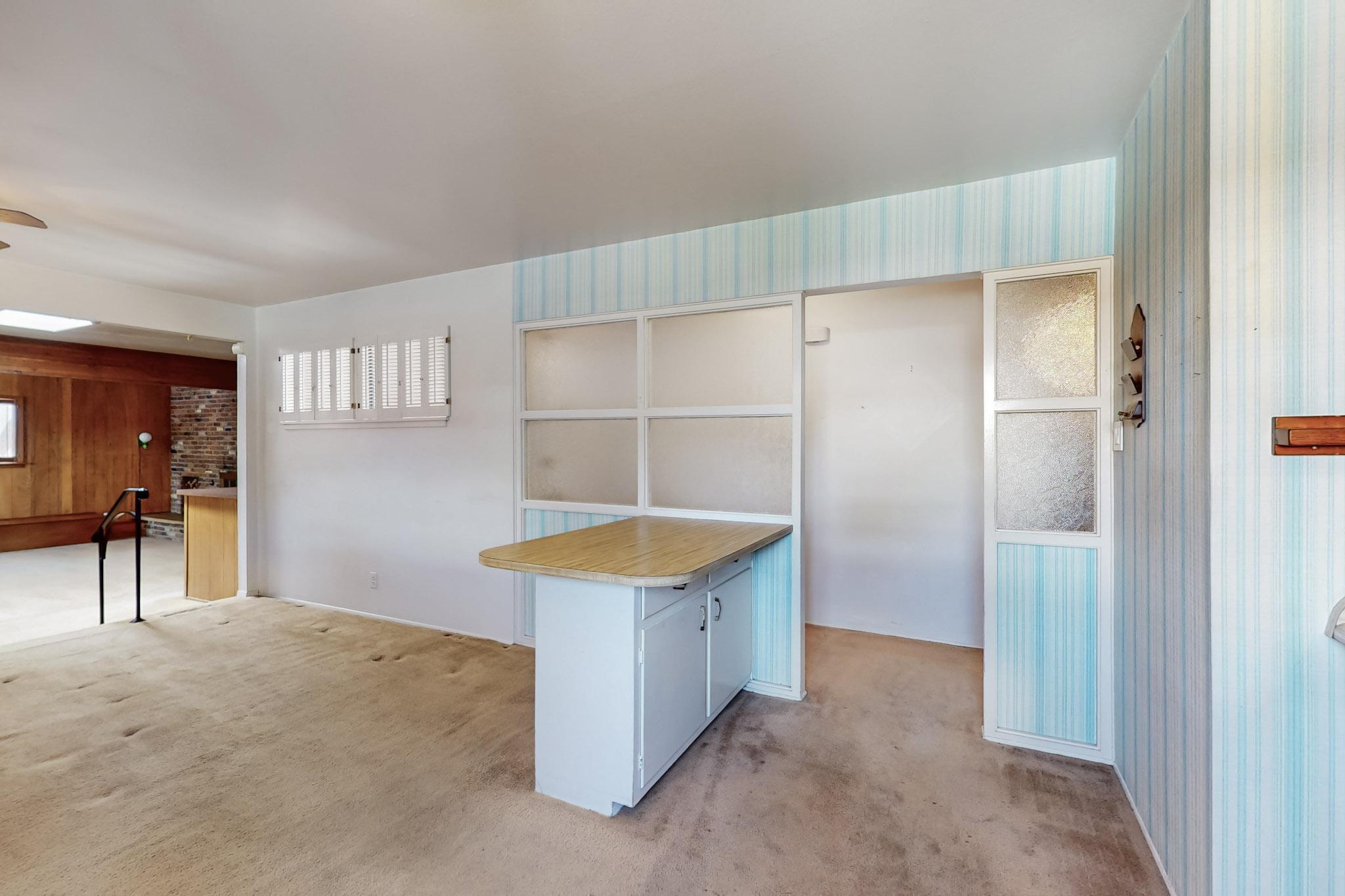 10129 MESA ARRIBA Avenue NE