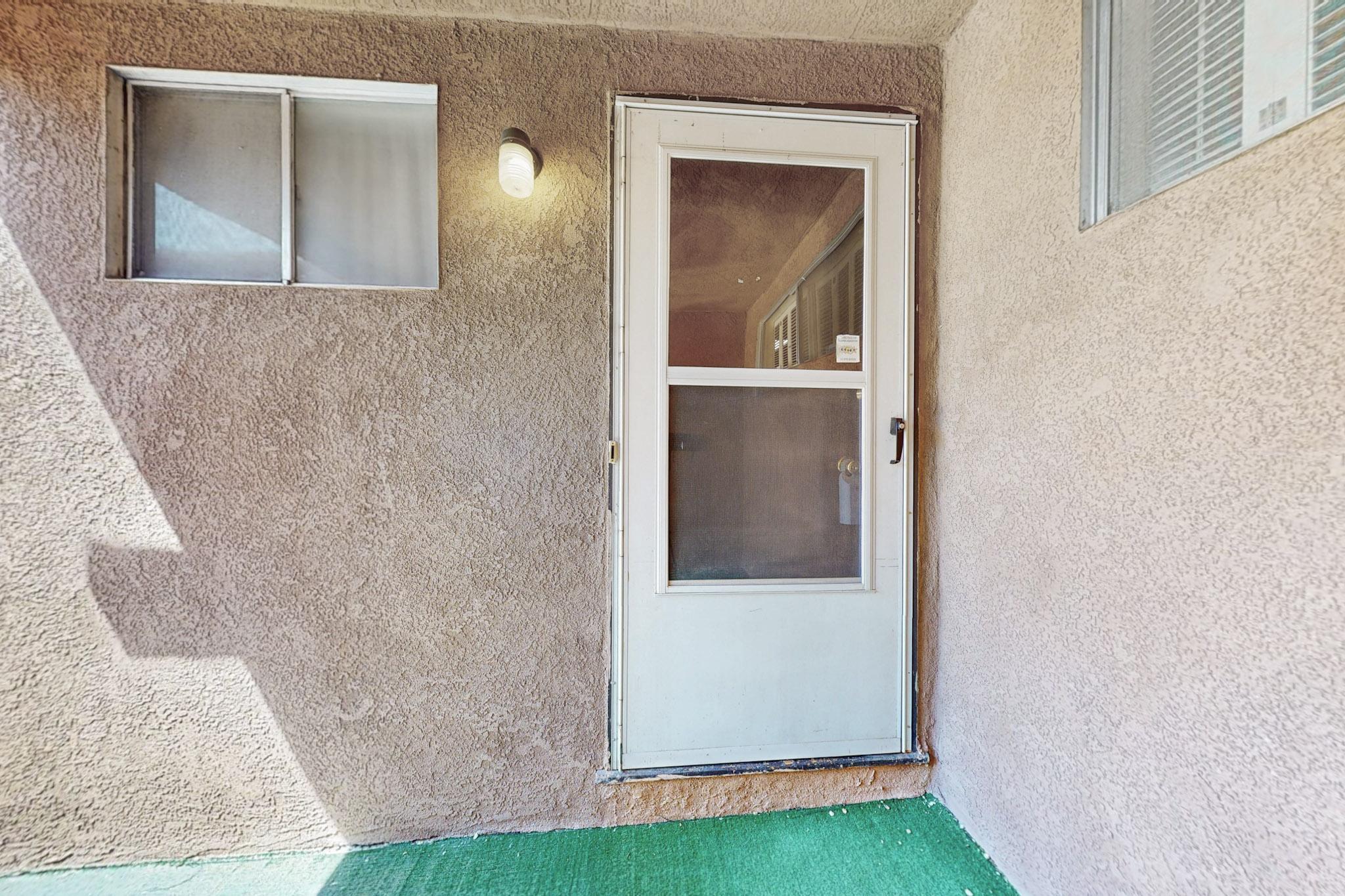 10129 MESA ARRIBA Avenue NE