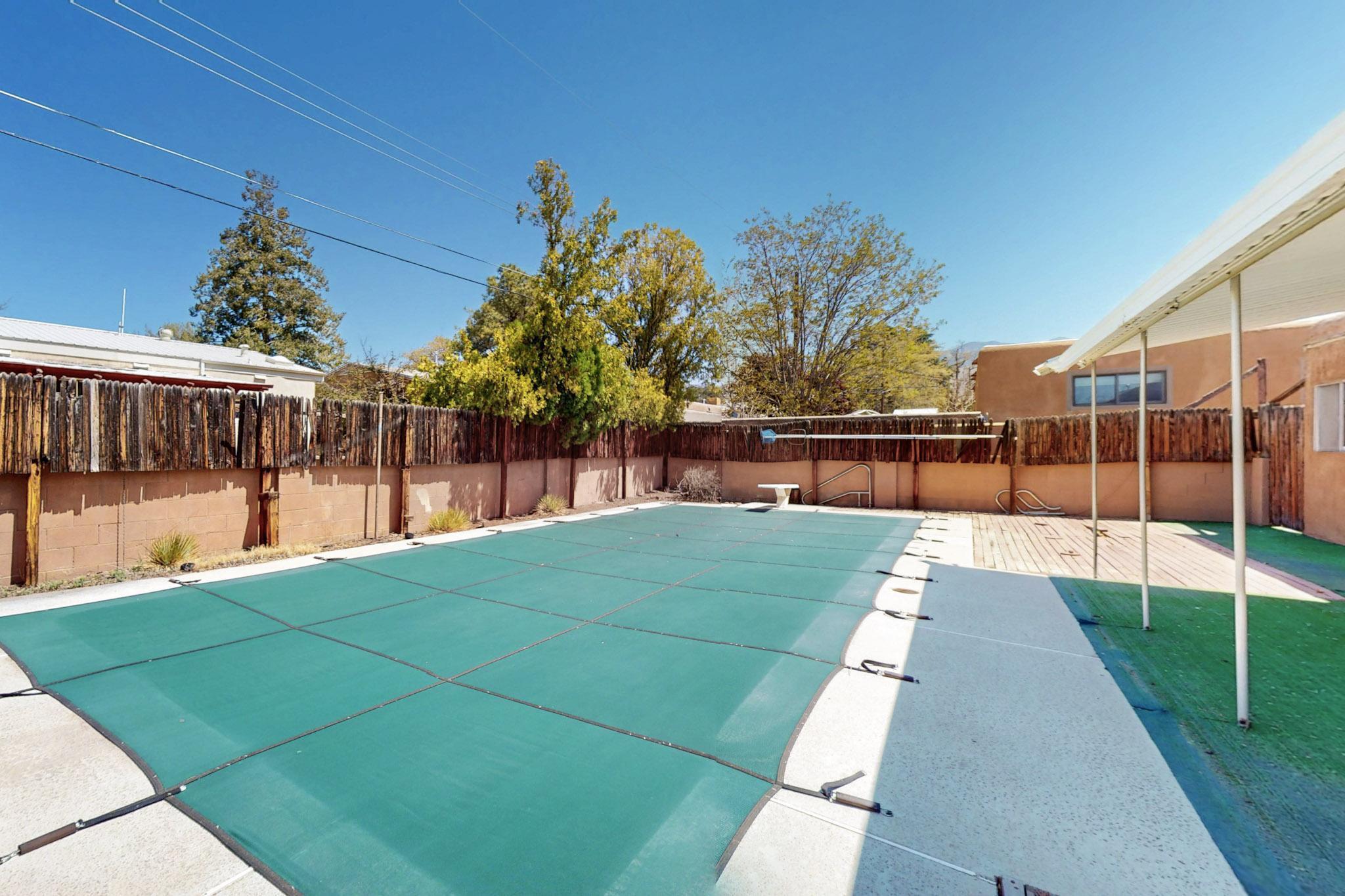 10129 MESA ARRIBA Avenue NE