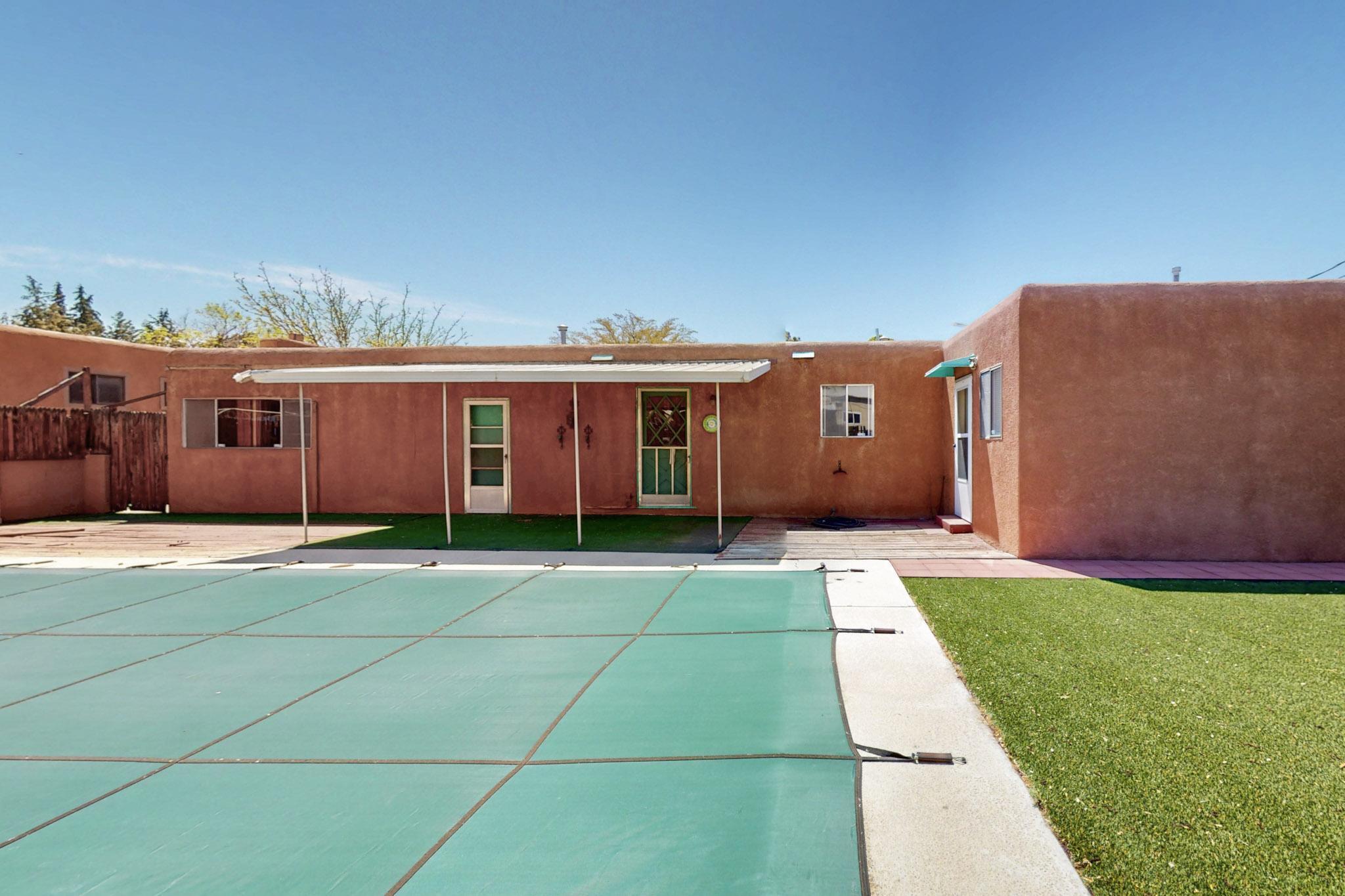 10129 MESA ARRIBA Avenue NE