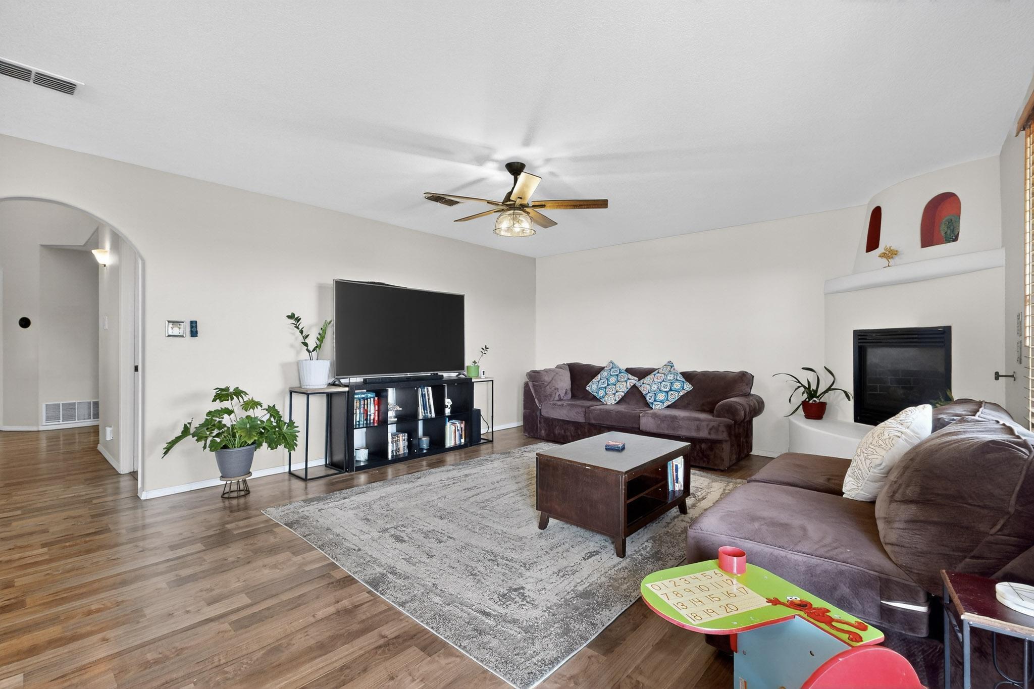 4532 67TH Street NW