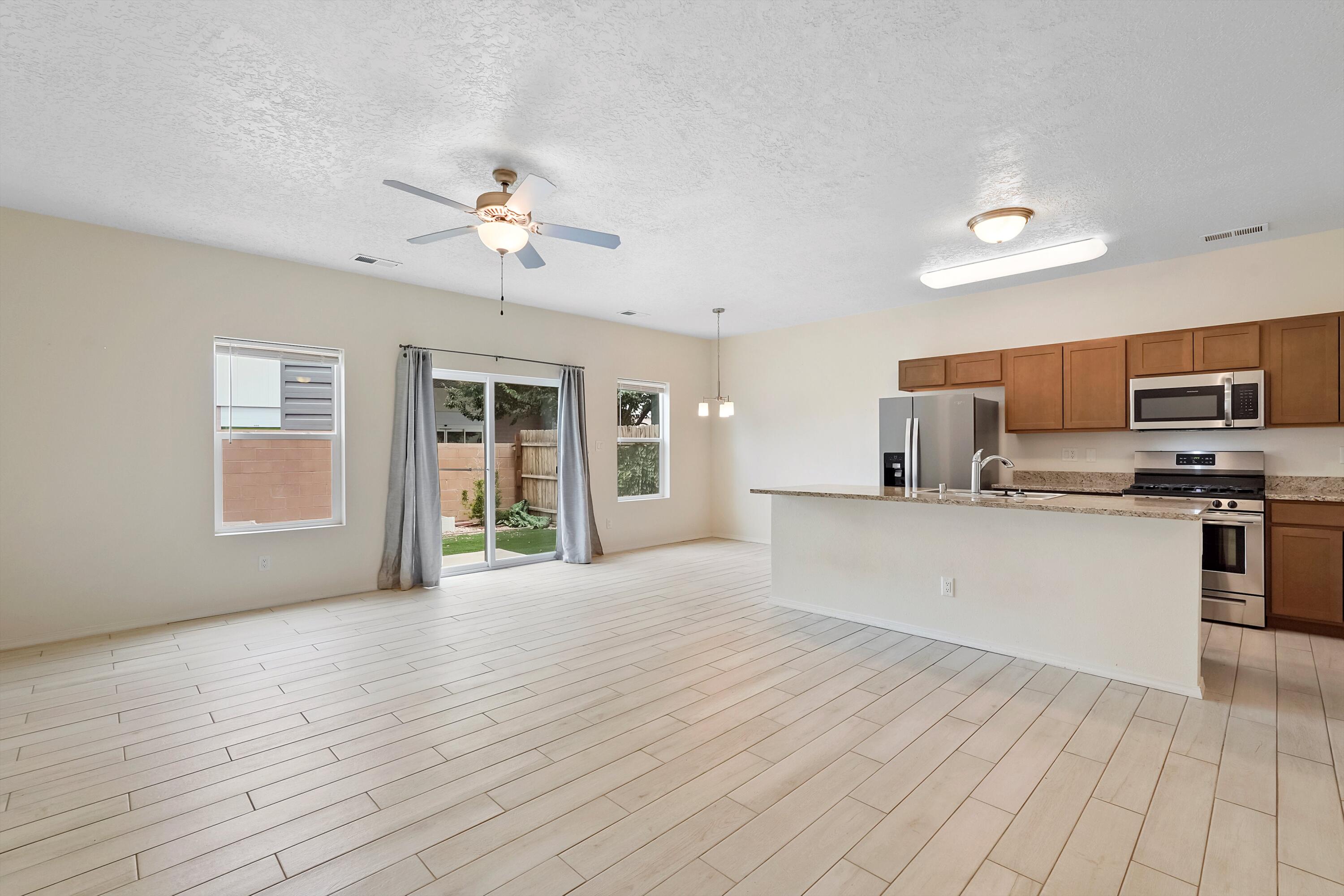 5713 PINNACLE PEAK Court NW