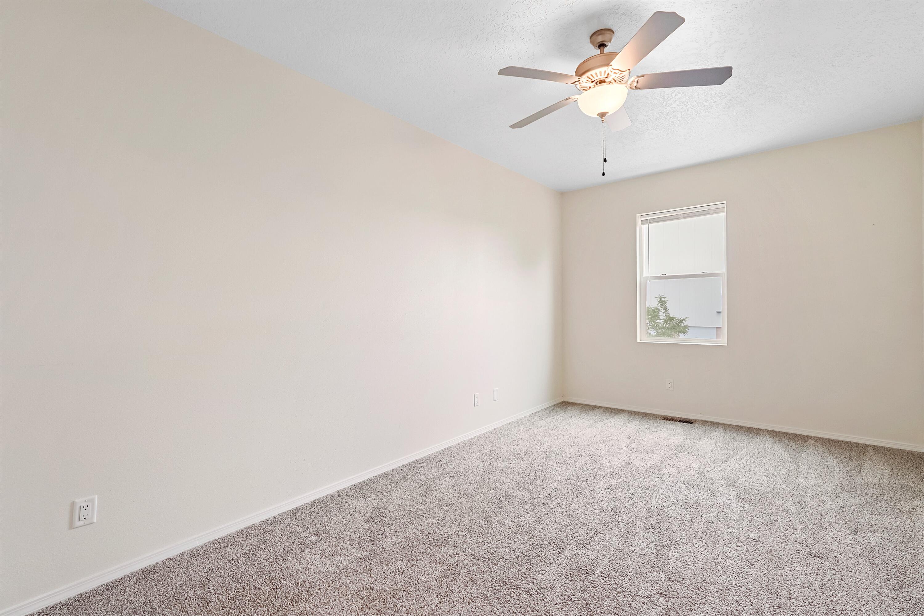 5713 PINNACLE PEAK Court NW