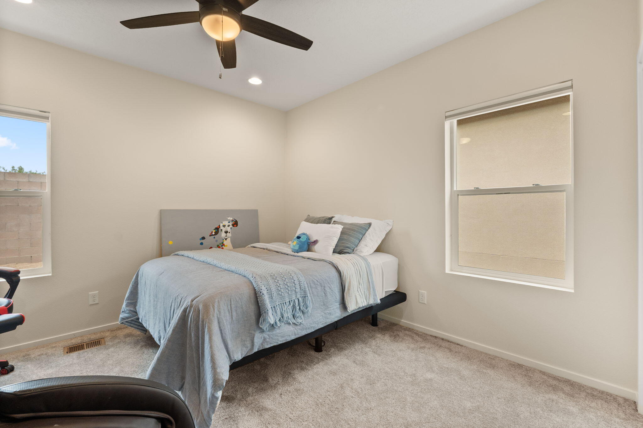 13605 Covered Wagon Avenue SE